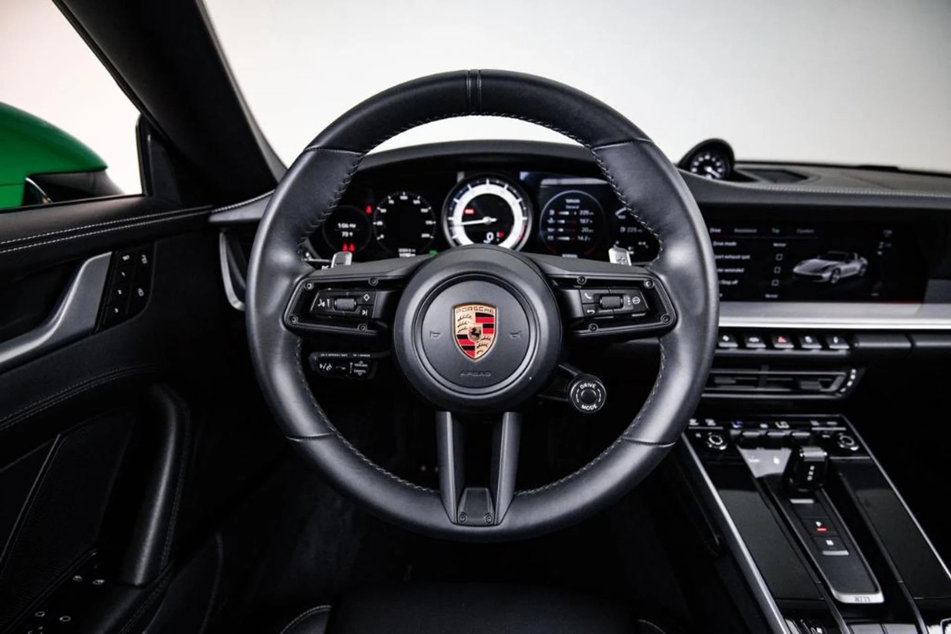 mph025_2648858556_BN_Xk6_OF_1_W_Aspuz_Sl_V_Nhkd6f_X8_Sg_fabaa9d09a