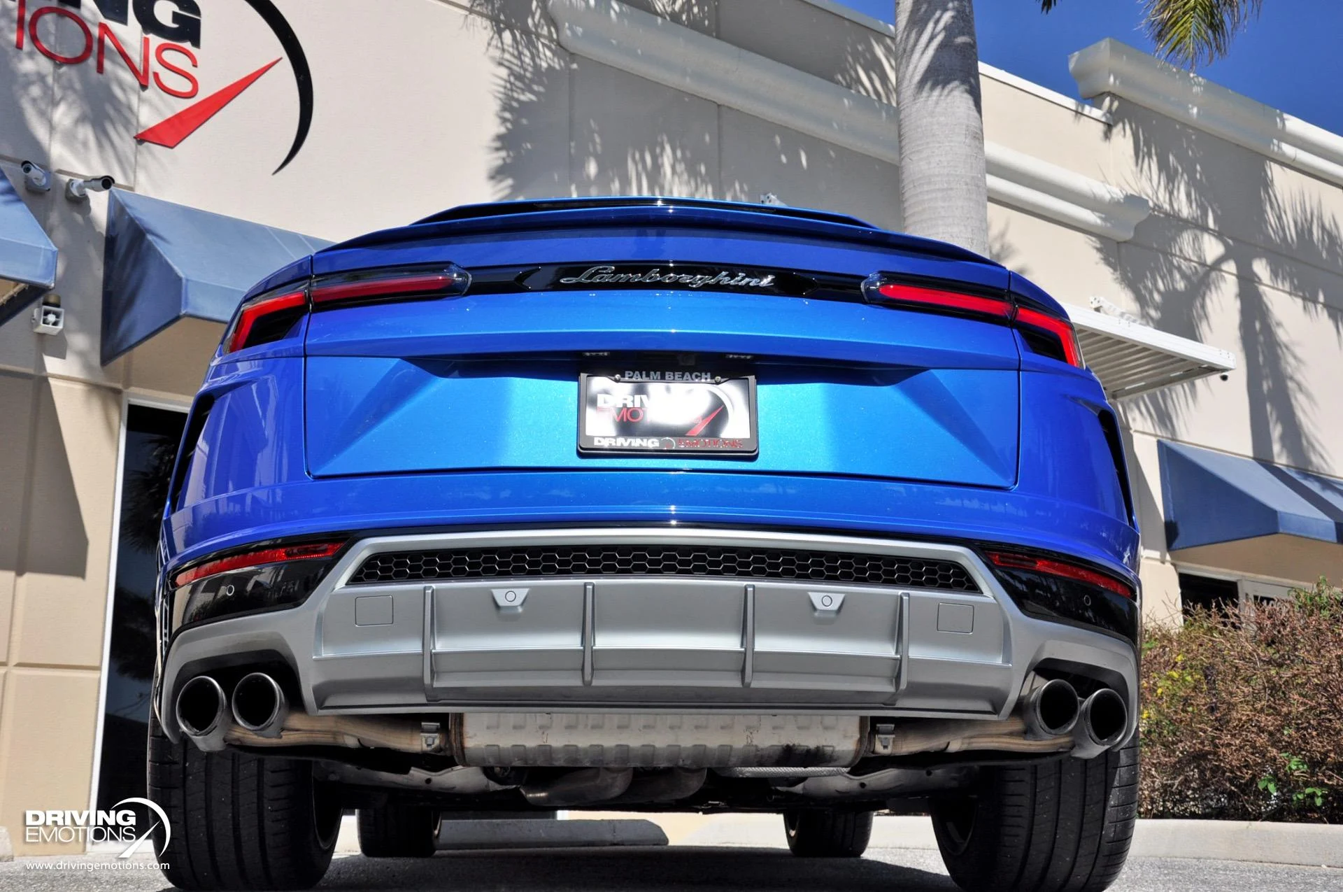 mph025_2656375739_801_p26_l_3849b2fbbf