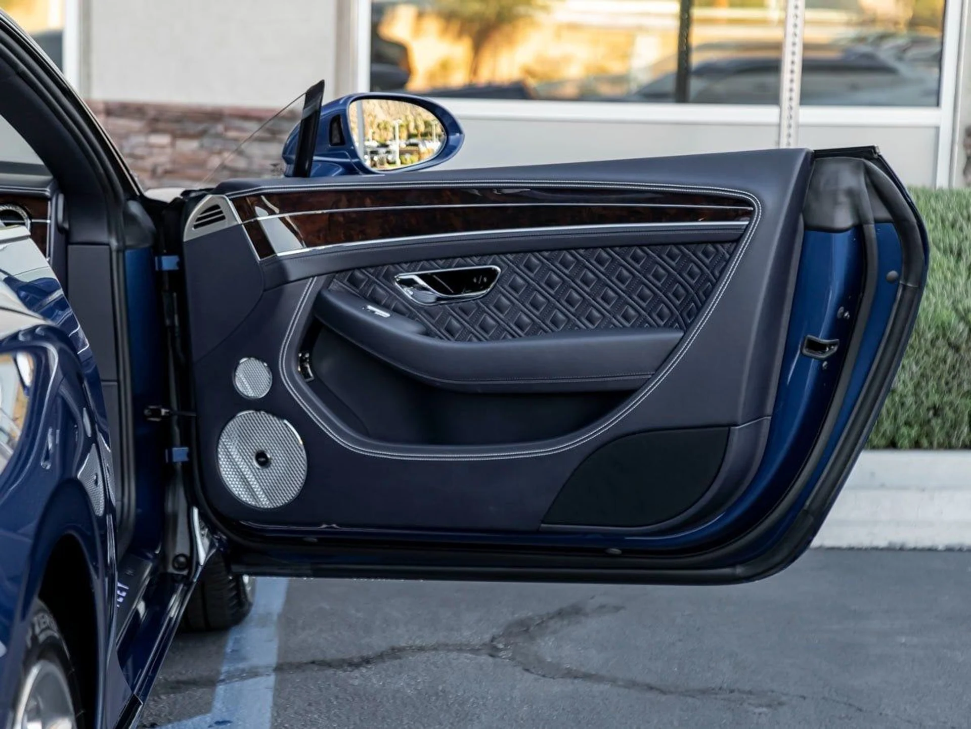 mph025_2657301763_26_e1878140f6