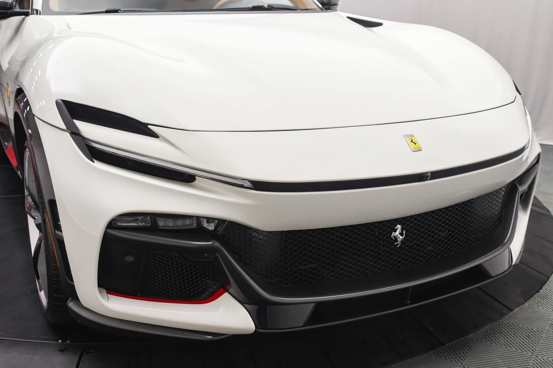 mph025_2661607358_Used_2024_Ferrari_Purosangue_Purosangue_1748680543_a5e61f66a9