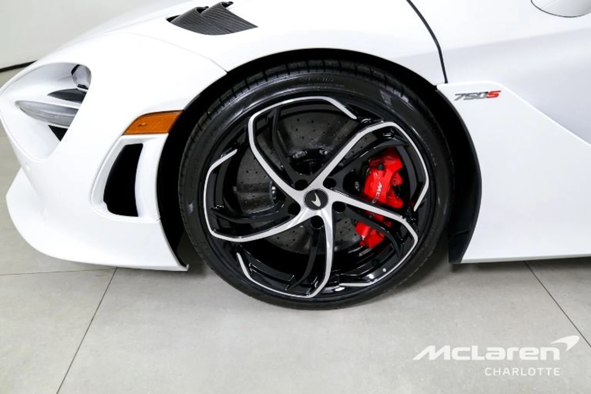 mph025_266320263_Used_2024_Mc_Laren_750_S_0bfd132f3f