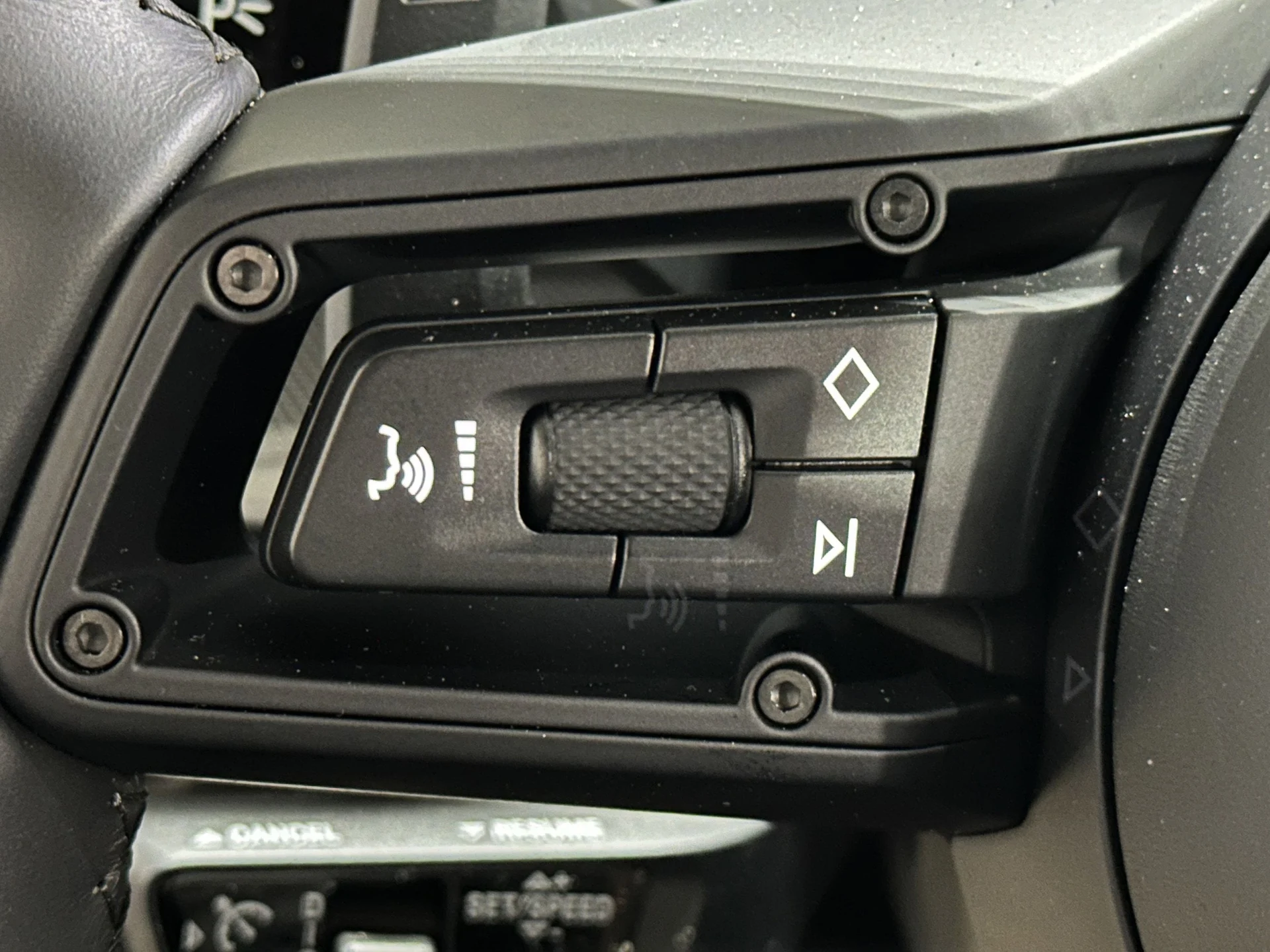 mph025_2664329276_08769a14bdc3de0745b5daa20f278062x_67e964bd03