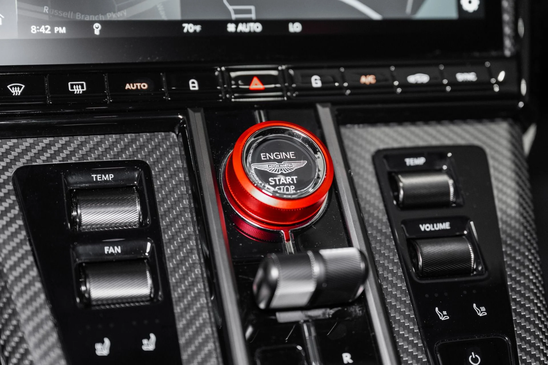 mph025_2665460369_New_2026_Aston_Martin_Vantage_S_1776402995_2b2b8ef9b1