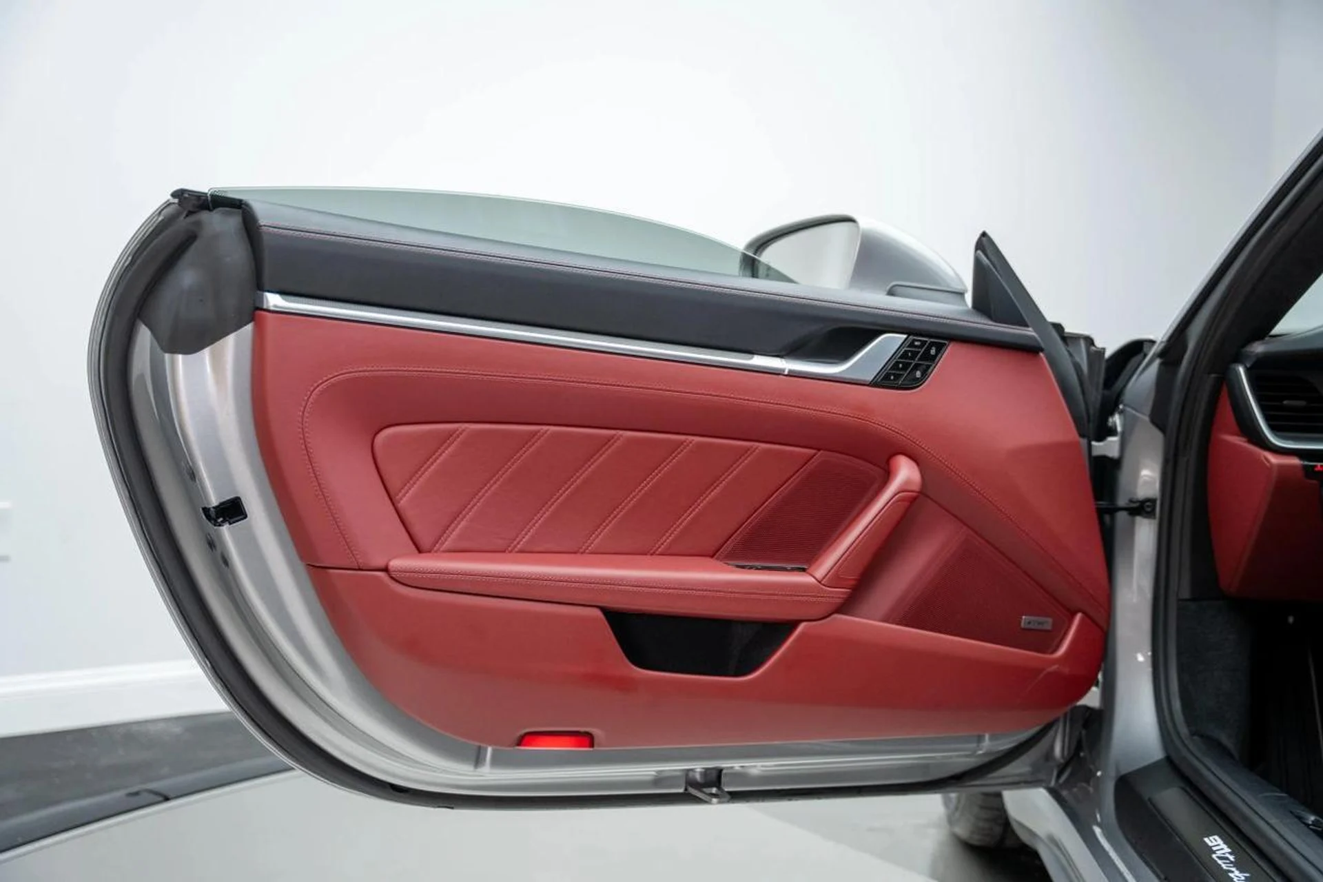 mph025_2665549516_fc9123d0df4642e7d90d489af1aefb38_d73af88766