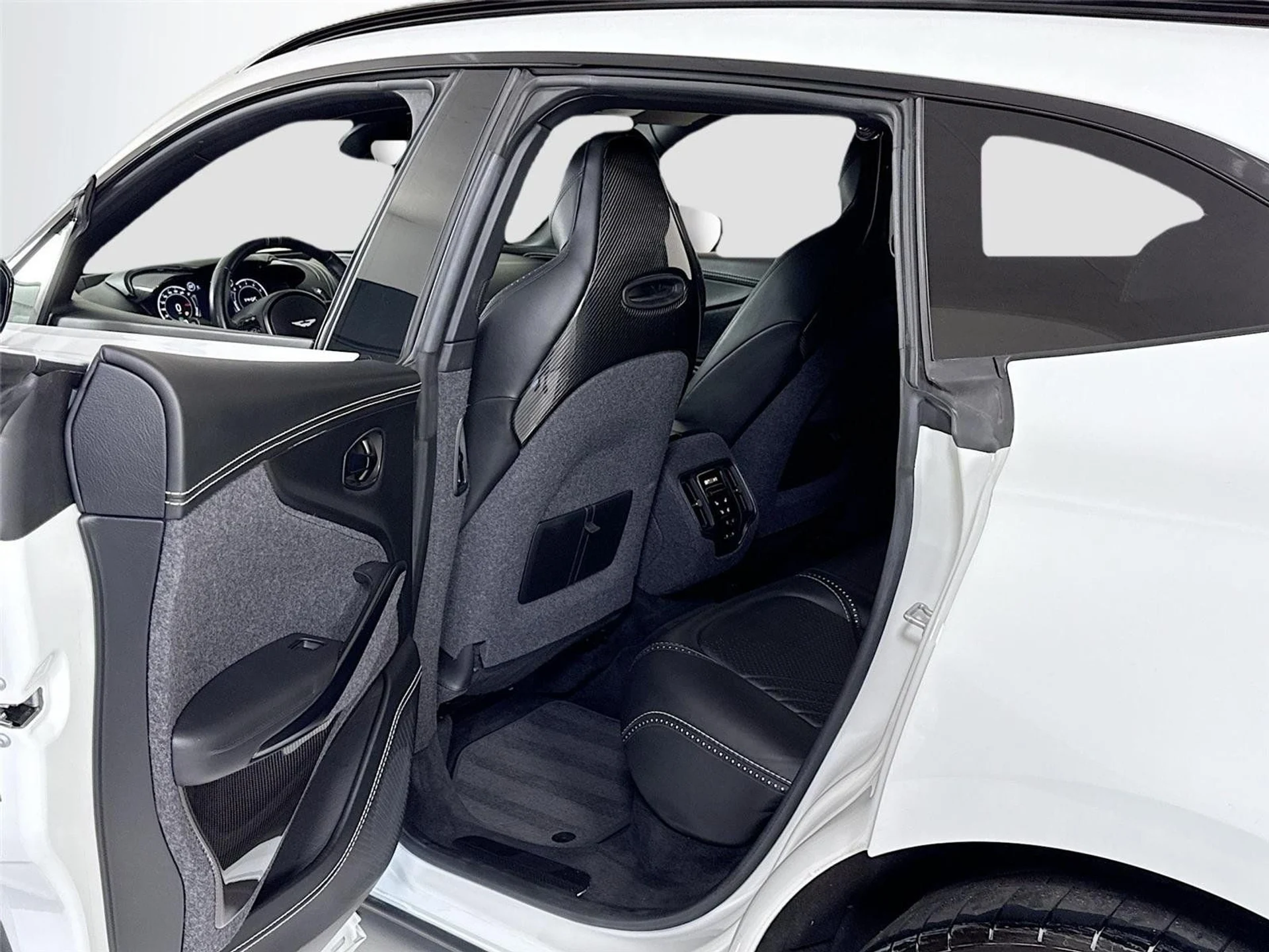 mph025_2671888649_bd0d3ae23cf35759adbb0b92fba411ba_19b57b4f8d