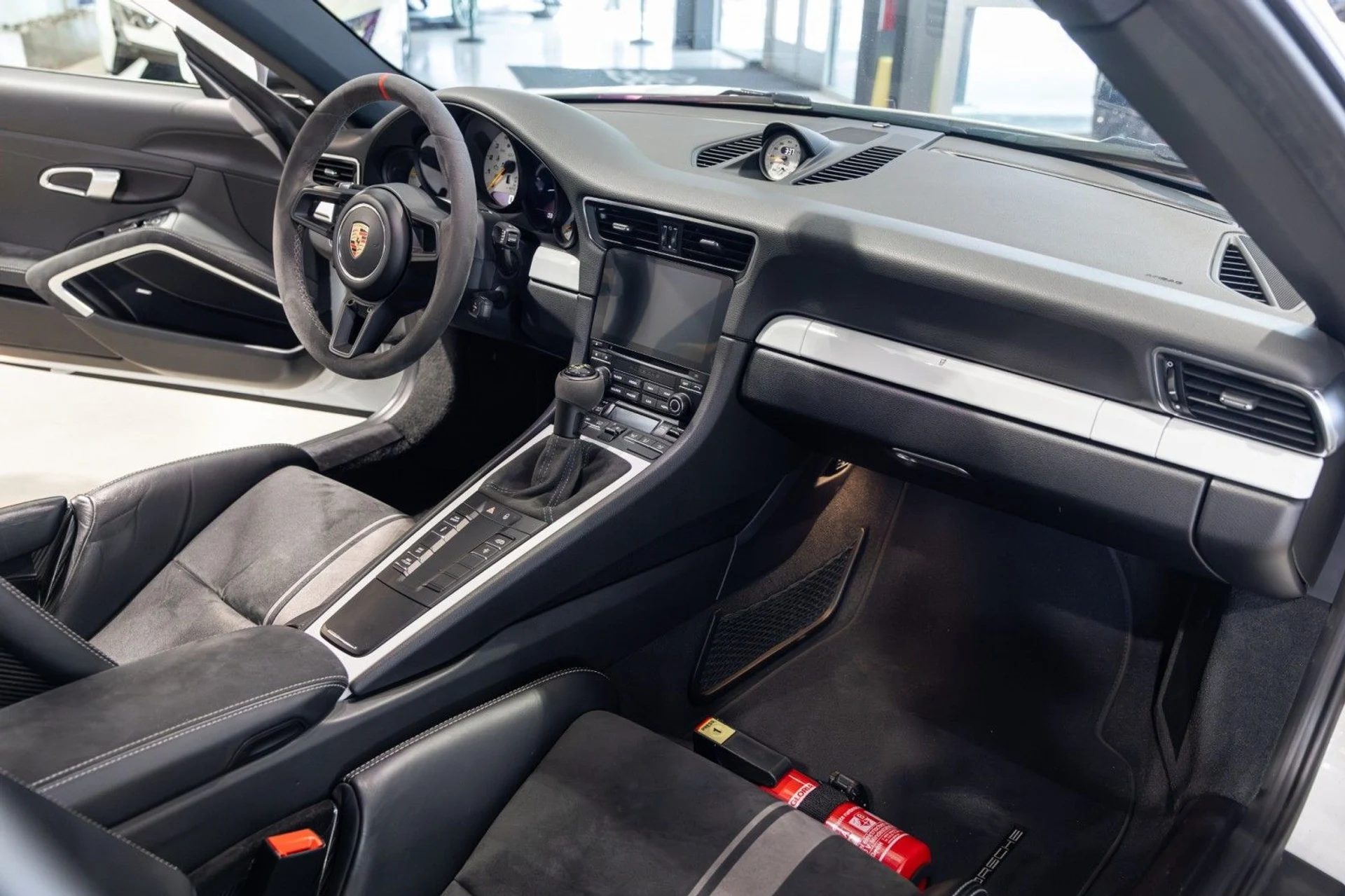 mph025_2672254581_h_Q_301f1441b8