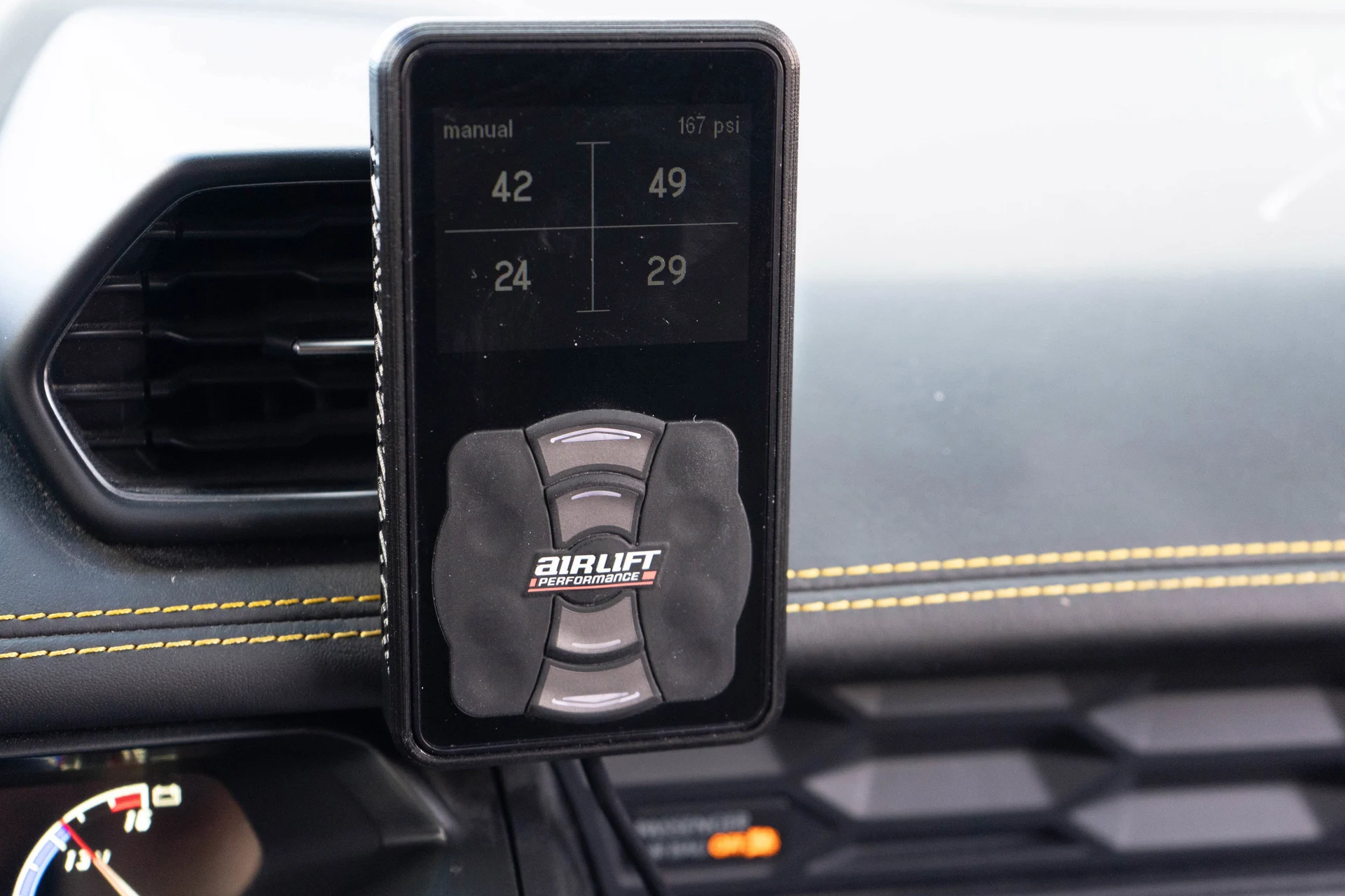 mph025_2674793003_26_5ac0b53ecb