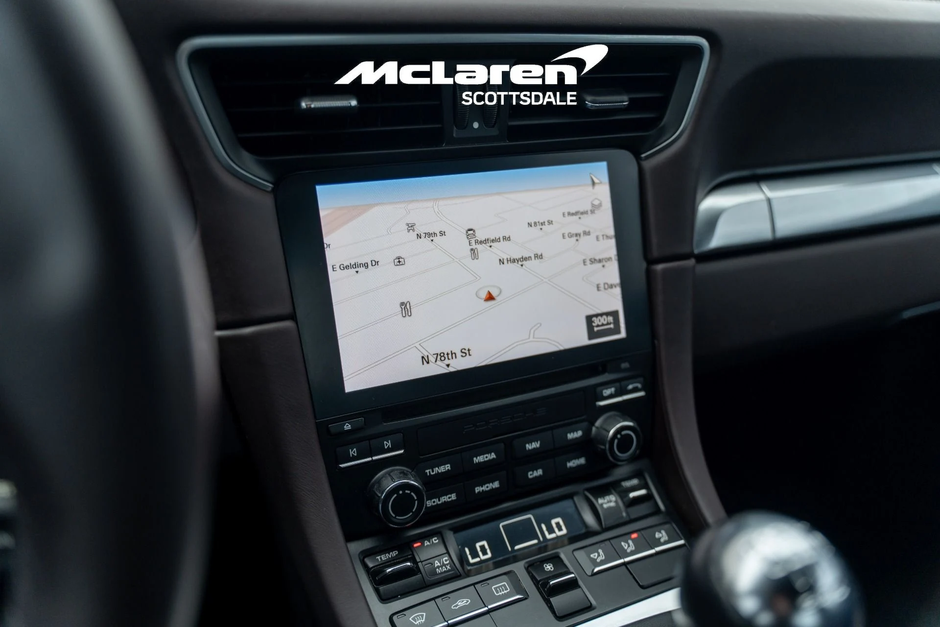 mph025_2675213084_Used_2017_PORSCHE_911_Carrera_1768089674_3062818132