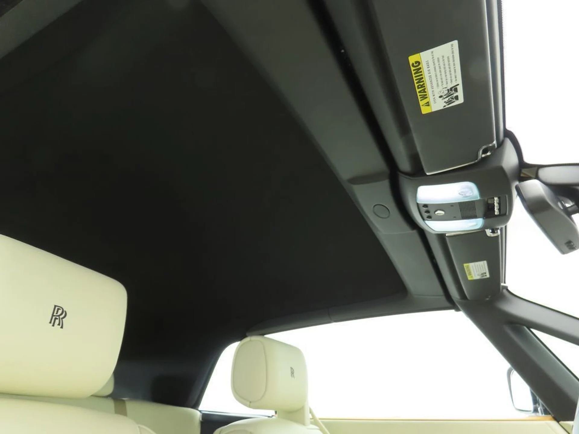 mph025_2677238180_used_2012_rolls_royce_phantom_coupe_2drdrophead_8119_22959977_26_1024_7fcccd2932