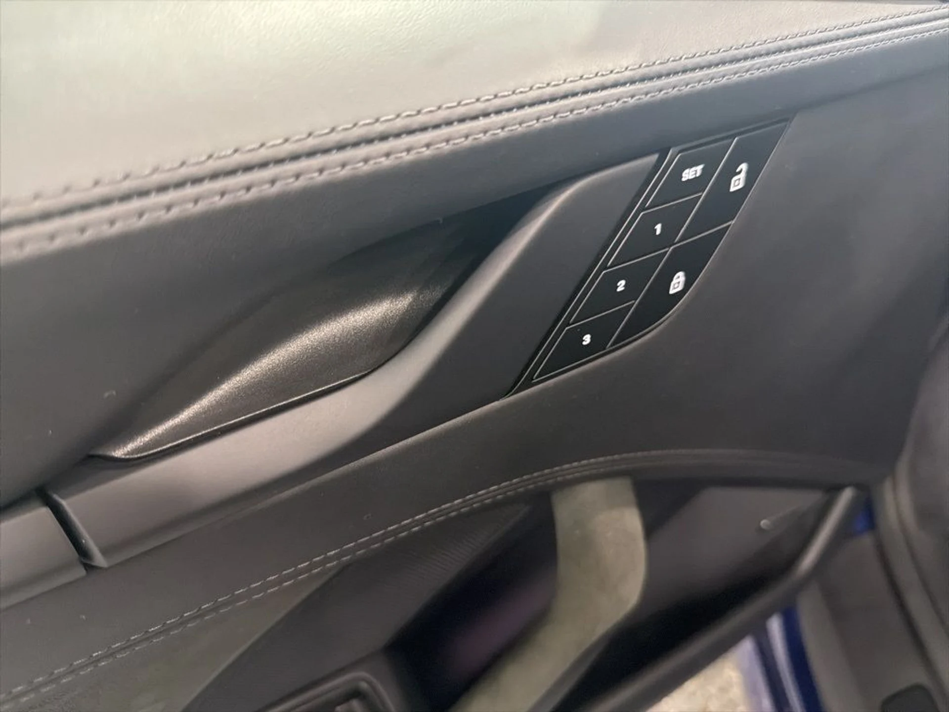 mph025_268567752_dcf5219c1878fbca15070c69437a2d0a_8067ef0ebb