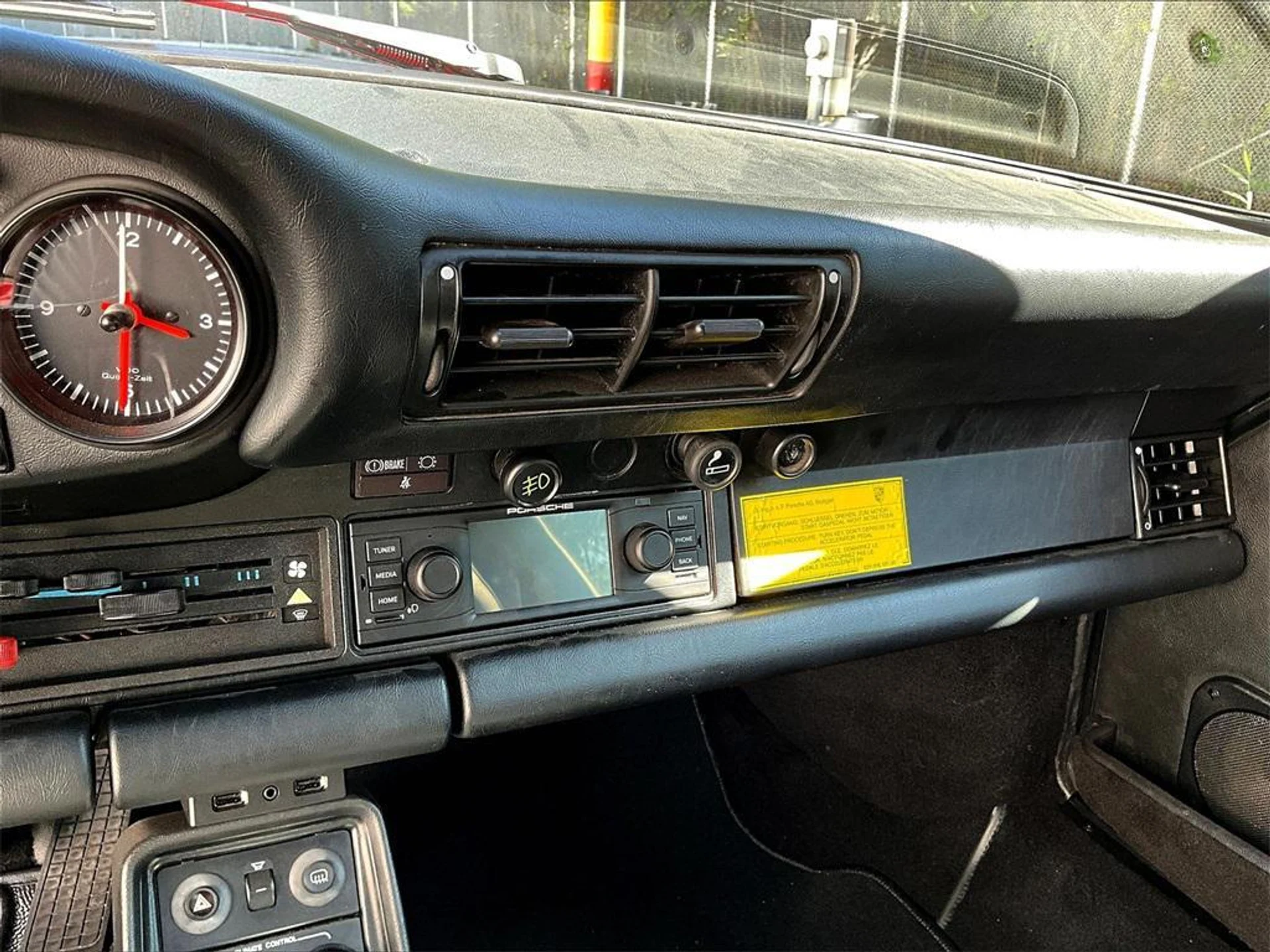 mph025_2685720364_T_Lq_DPH_Me_S_Xrg_S_Wz4dg_OEE_0_1_M_64ae29c088