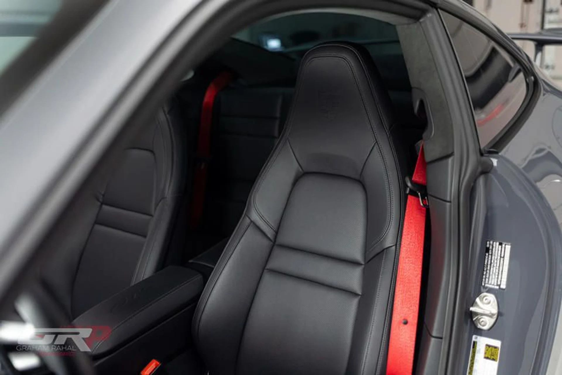 mph025_268697249_A38_E3279_5039_483_E_B934_952_F83_CA_9_C2_F_cabd1d025e