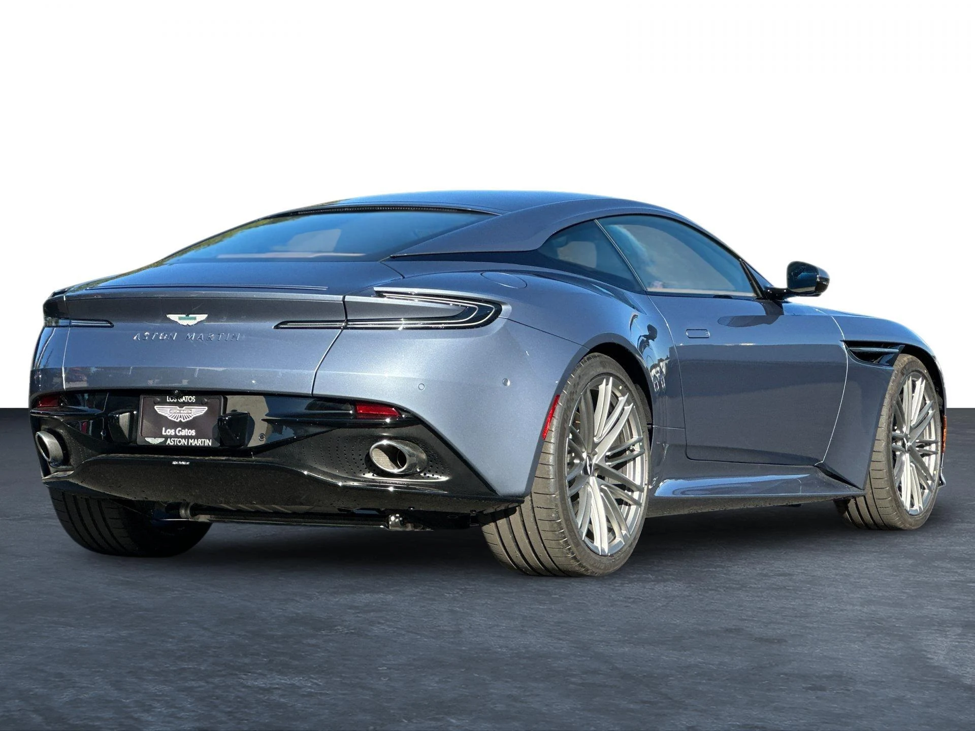 mph025_2690155655_New_2025_Aston_Martin_DB_12_1754728093_438bfd2517