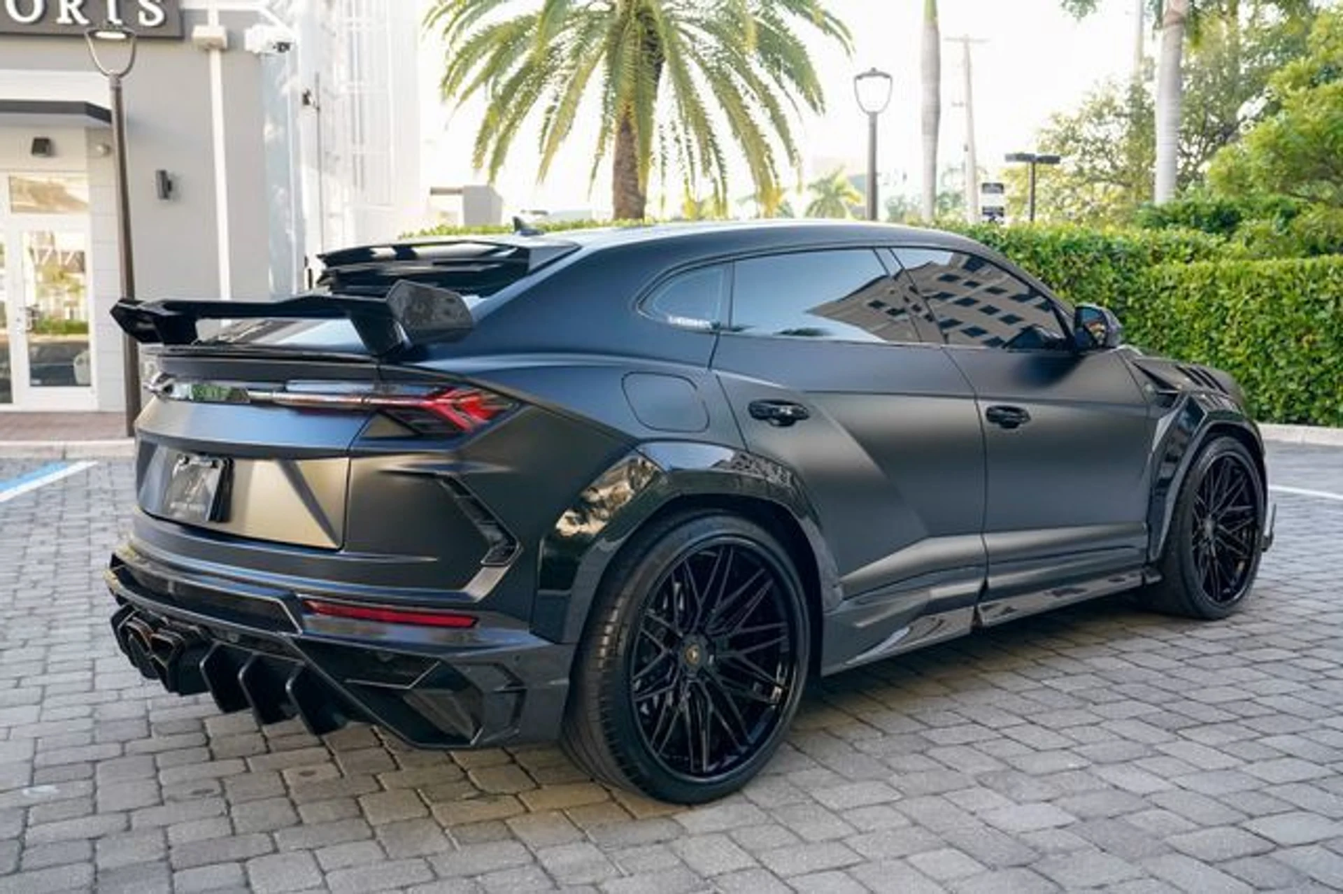 mph025_2690931015_22939991_26_f0a3a93d91