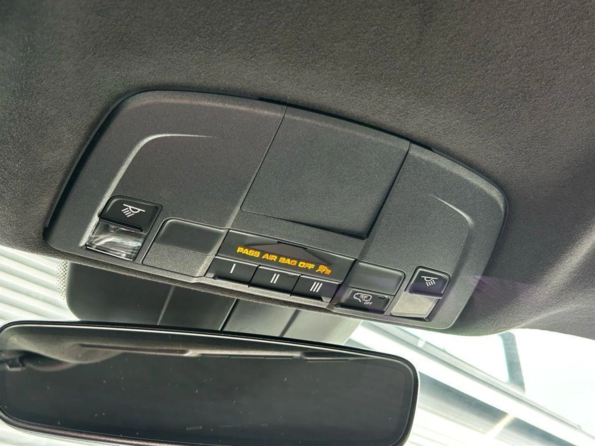 mph025_2692452968_IPG_4_Y1_VI_77j_YQ_9_P_Ini_I9ta_H_Yzg_d8ec72d8c7