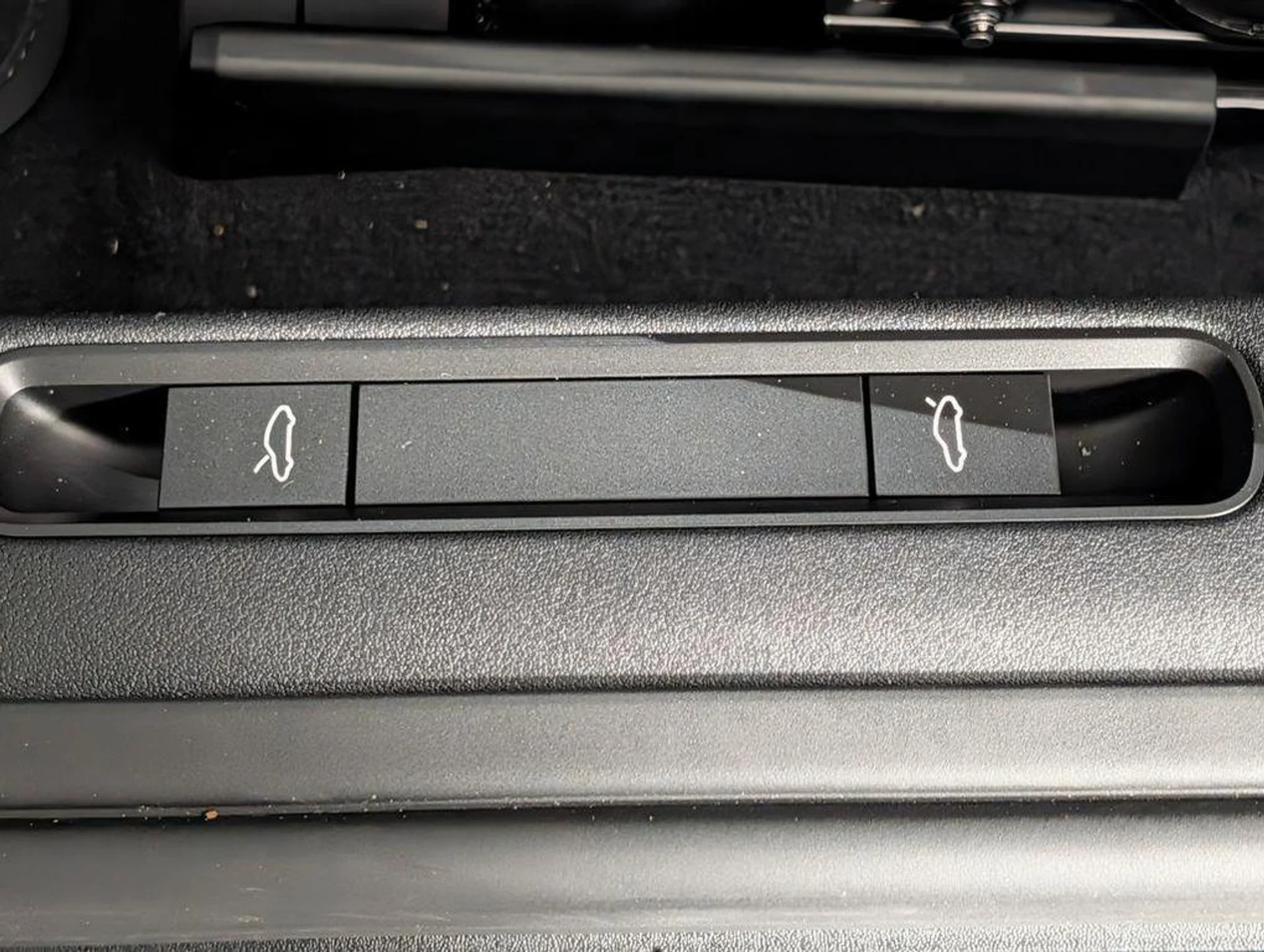 mph025_2694713183_0n_R4_WW_Aily_AS_x_Um_T_Ju_F0_S5hqvw_97e08654e4