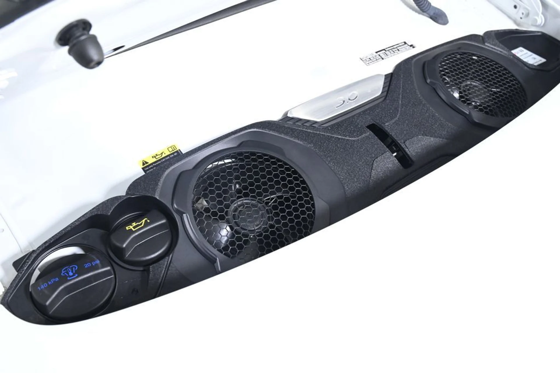 mph025_2694786546_e7d913894b53285c045cee62b230413cx_e18d4a0b64