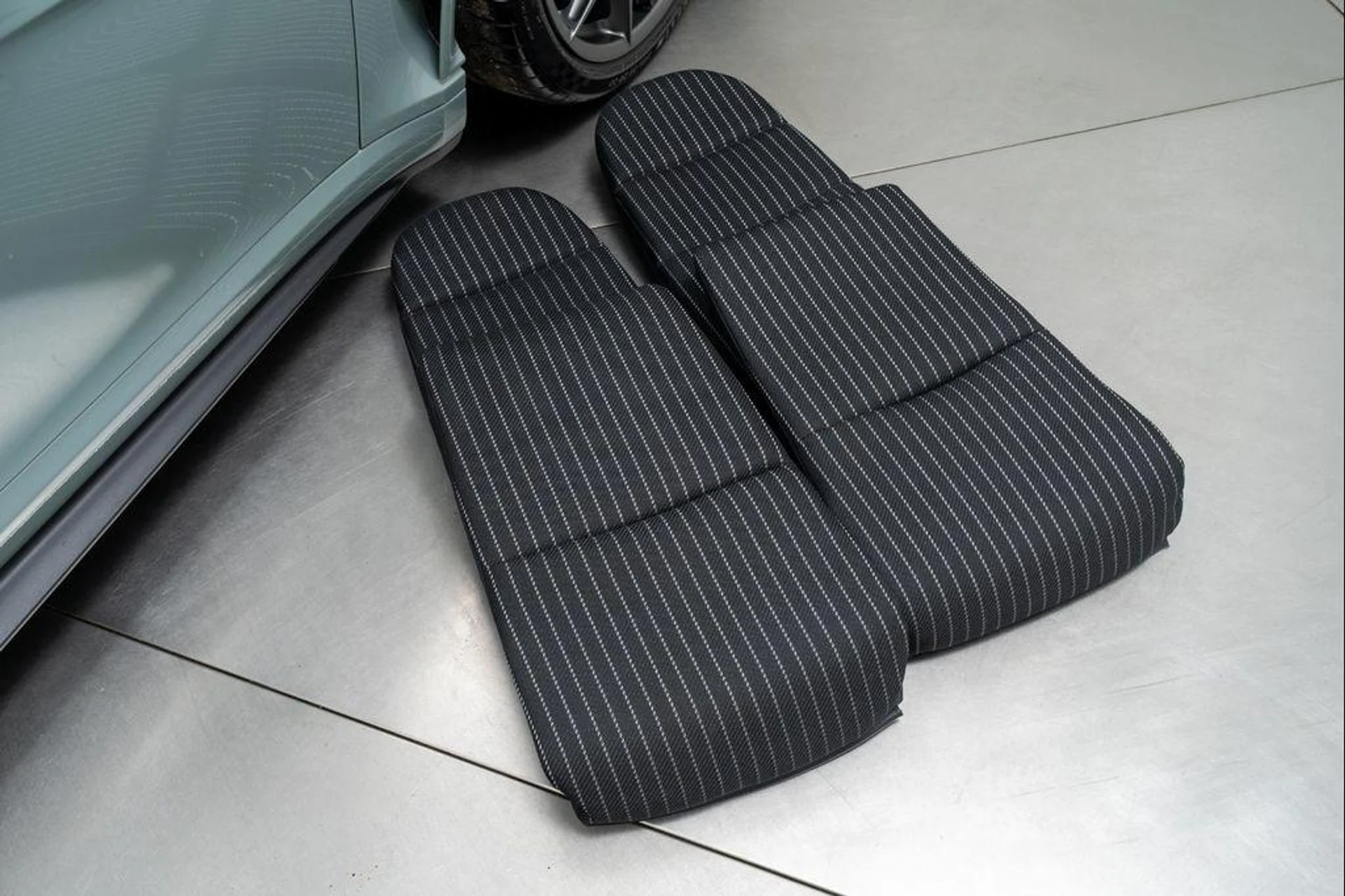 mph025_2696963702_Q_Iqm_DV_8rwyw82_KE_Qf_w_H_Fd_Le2_Lg_13e9a369c9