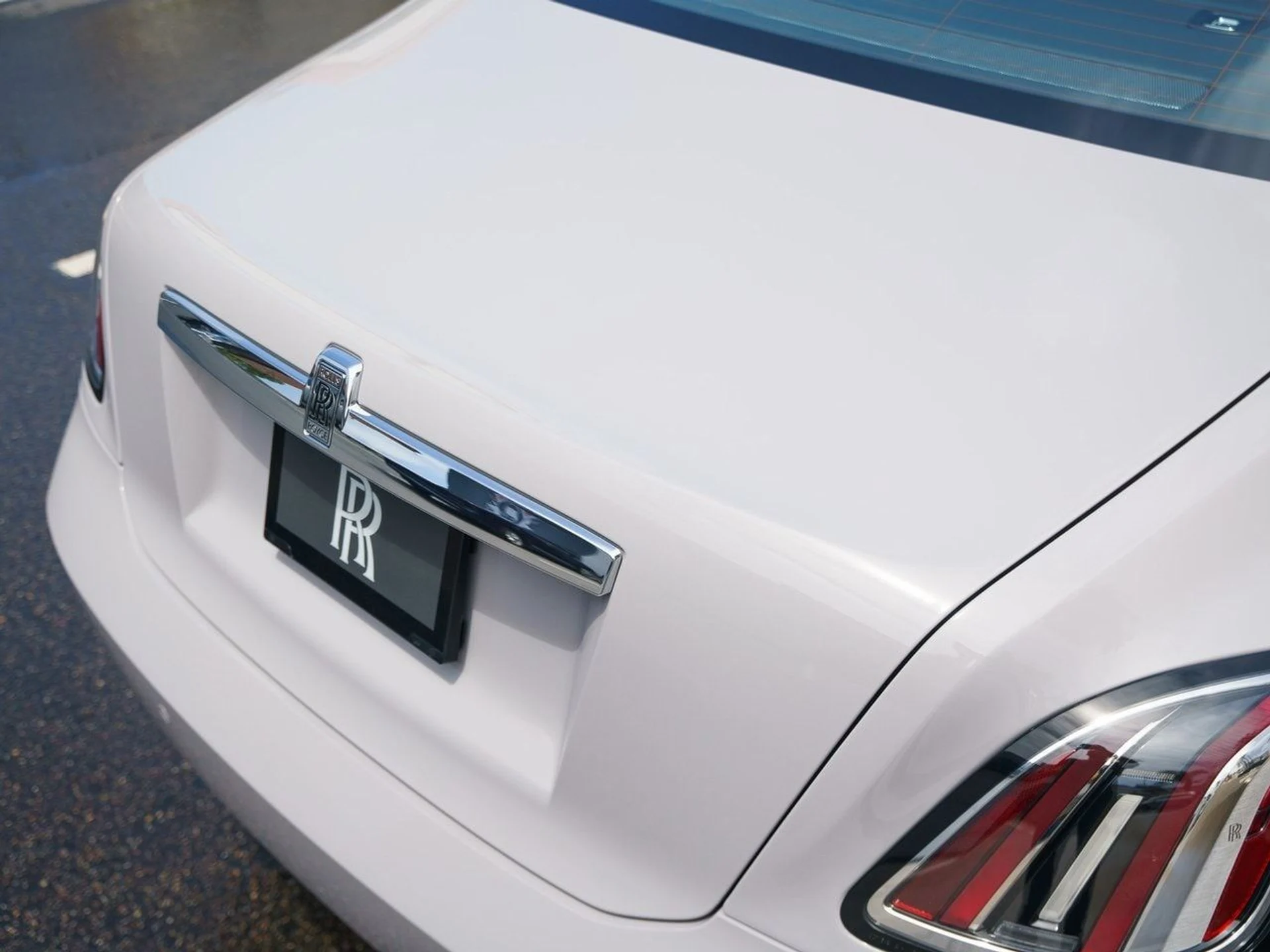 mph025_2699687241_d378234cffacdcff2486b2e33169da24x_142bc283c5