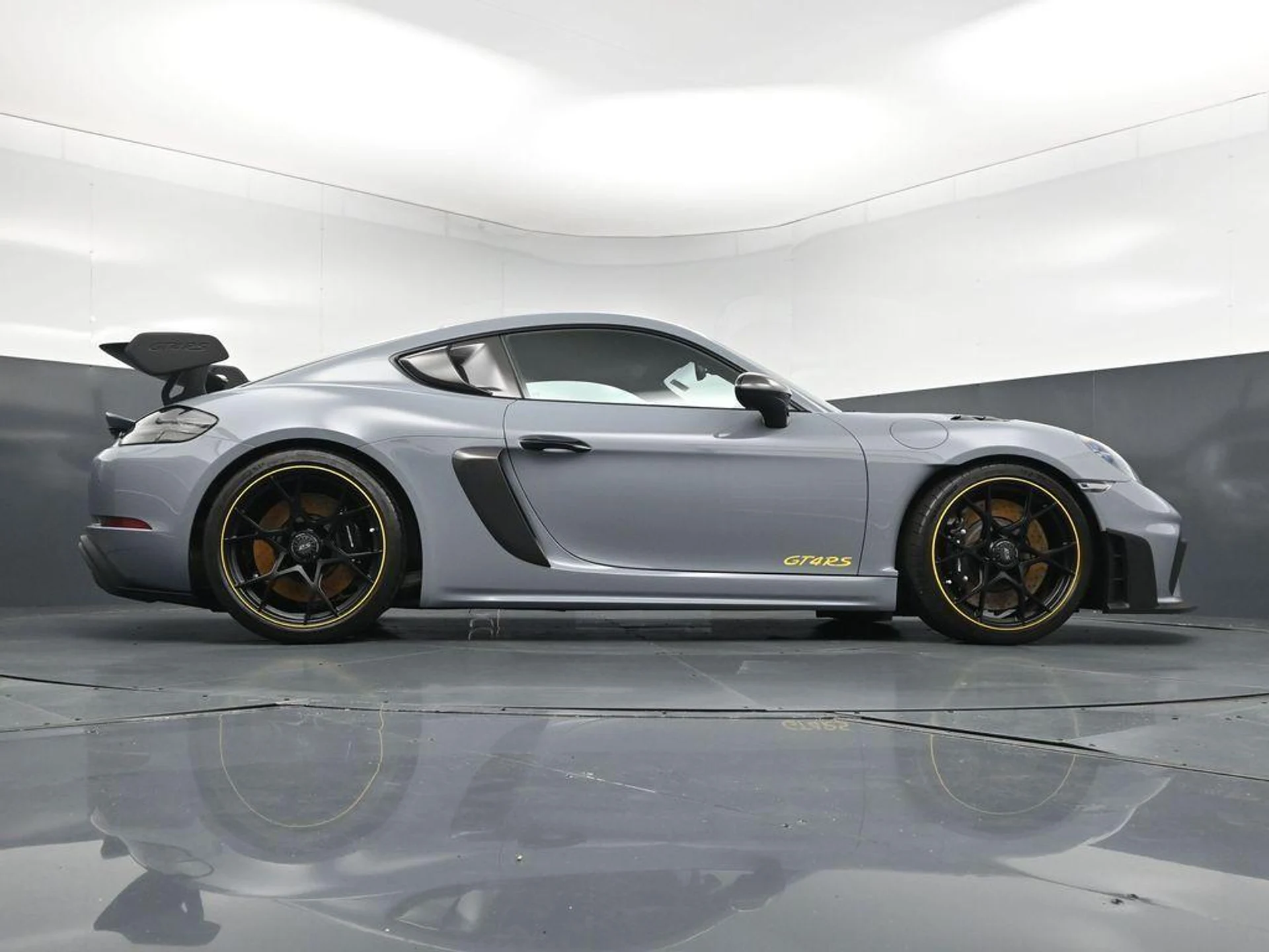 mph025_2699819340_z_Bhly_Sc_O7_LC_57_NC_Zxy_Vr_BX_26_QI_1b04ddbed9