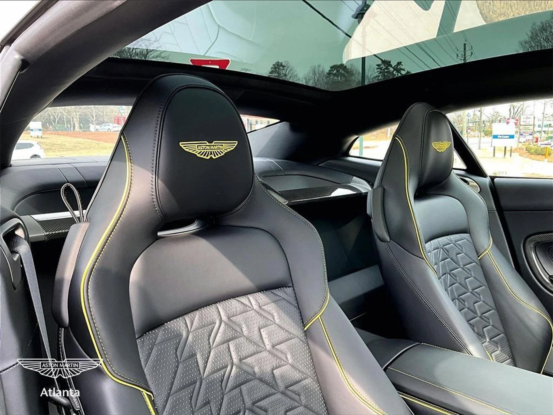 mph025_2700124629_w_S49l_WNW_0_B_Bzi_Yy_Eb_C_Aq3_Pa_U_Dl_M_509284978a