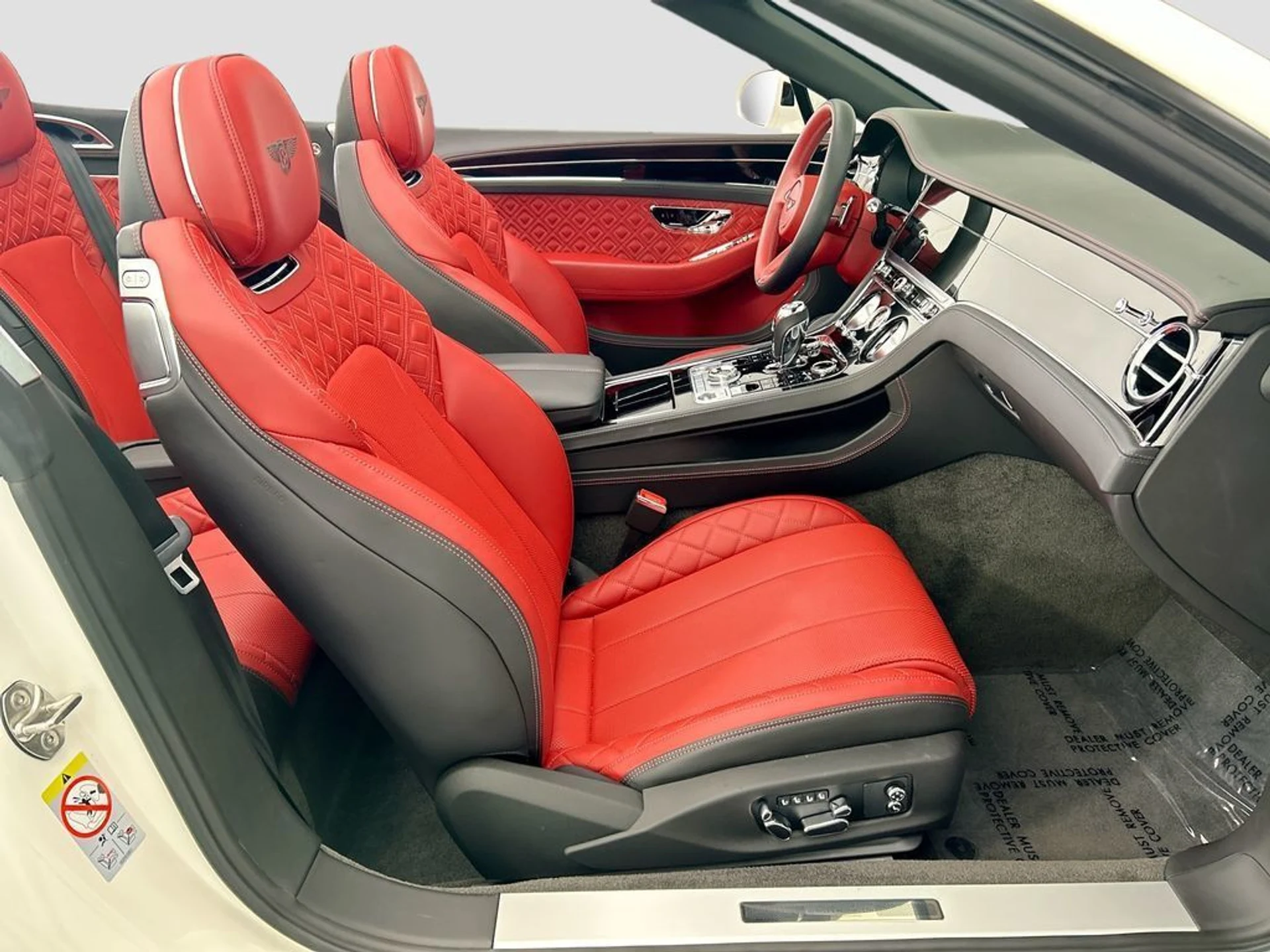 mph025_2702188847_used_2022_bentley_continental_gtmullinerconvertible_8119_23015868_26_1024_36179b1696