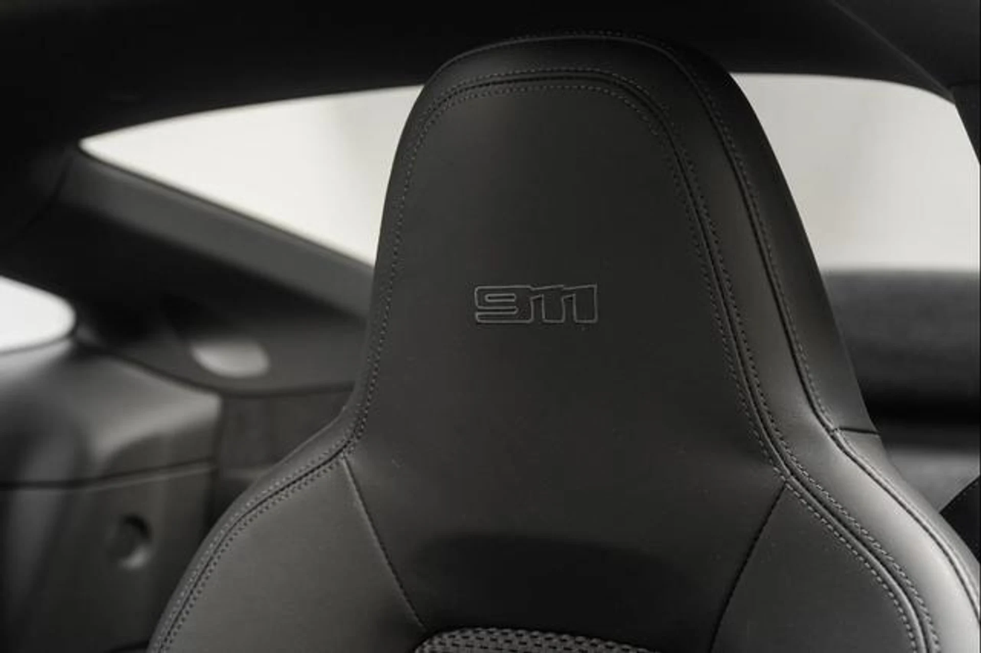 mph025_2704791524_h_BM_Qitt_q57_M2_Nmz_G_Aos_H4n_Pfhk_154f3aea5c