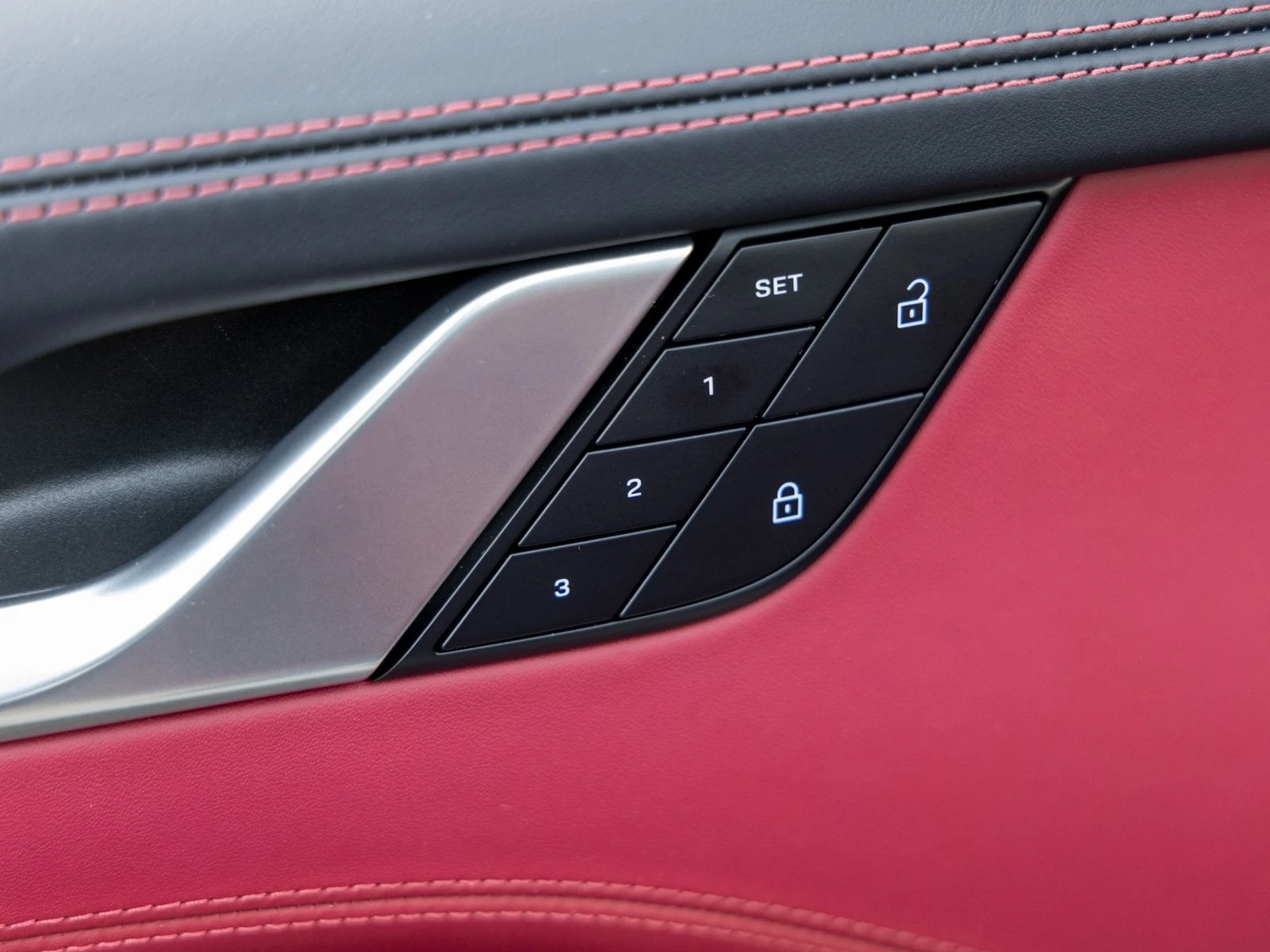 mph025_2706518651_26_91ca041960