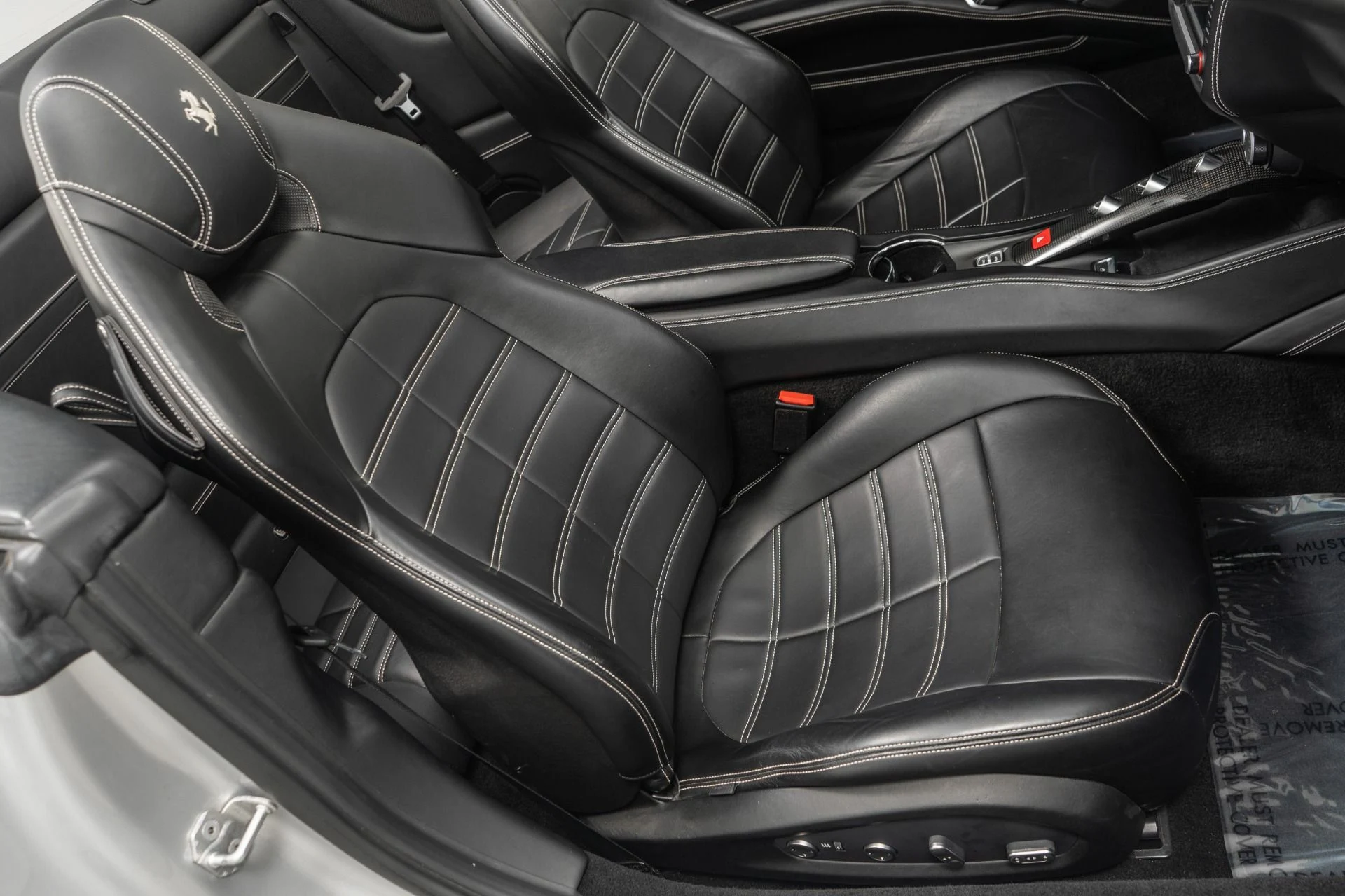 mph025_2711589947_Used_2015_Ferrari_California_T_1753996523_990abee8d0
