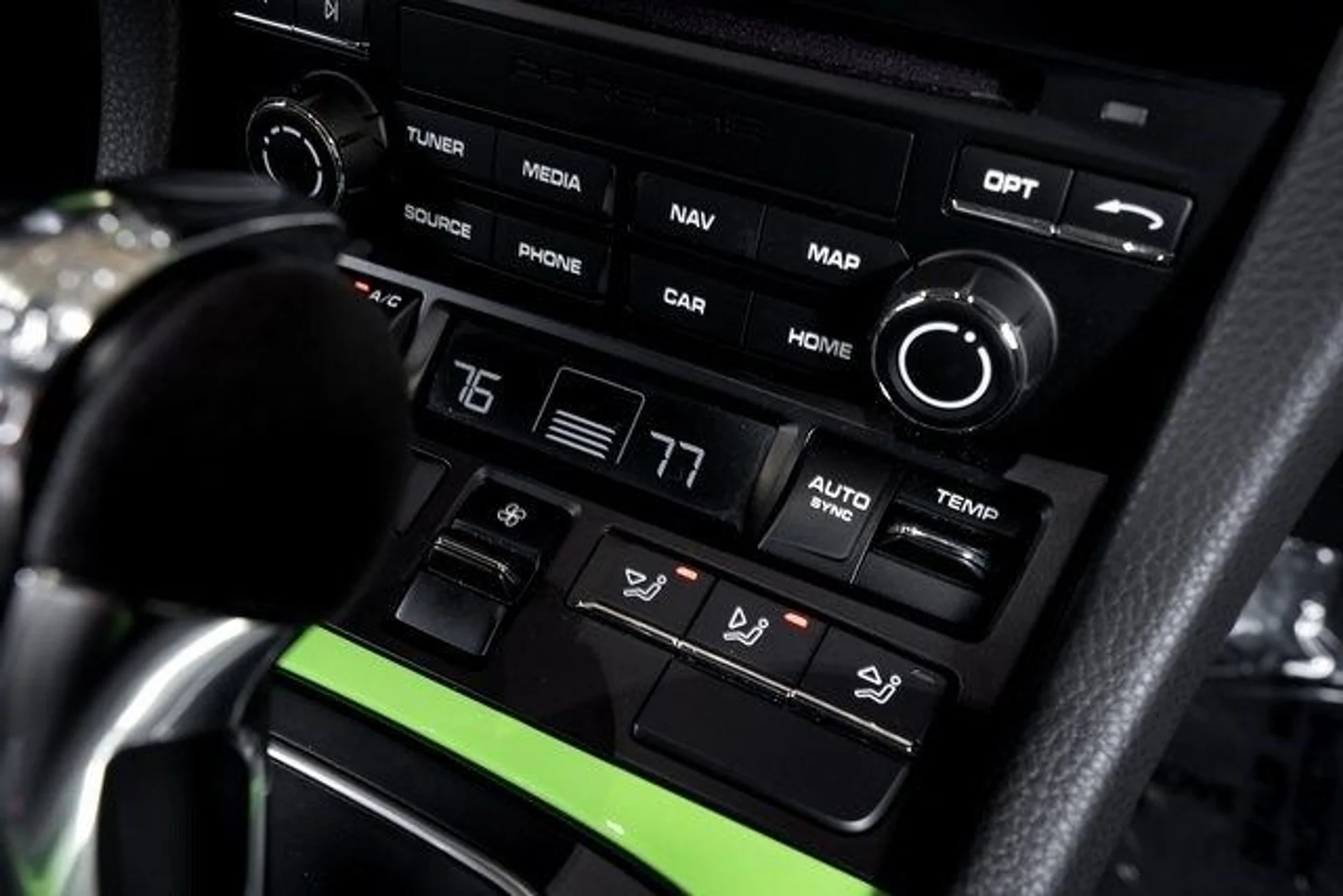 mph025_2716035228_cbaccaff812ca999ef354b08154d7688x_37816025c7