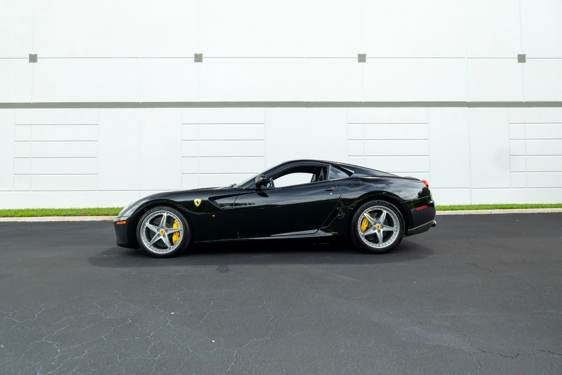 mph025_2720174276_Used_2008_Ferrari_599_GTB_Fiorano_1758655242_65cca20771