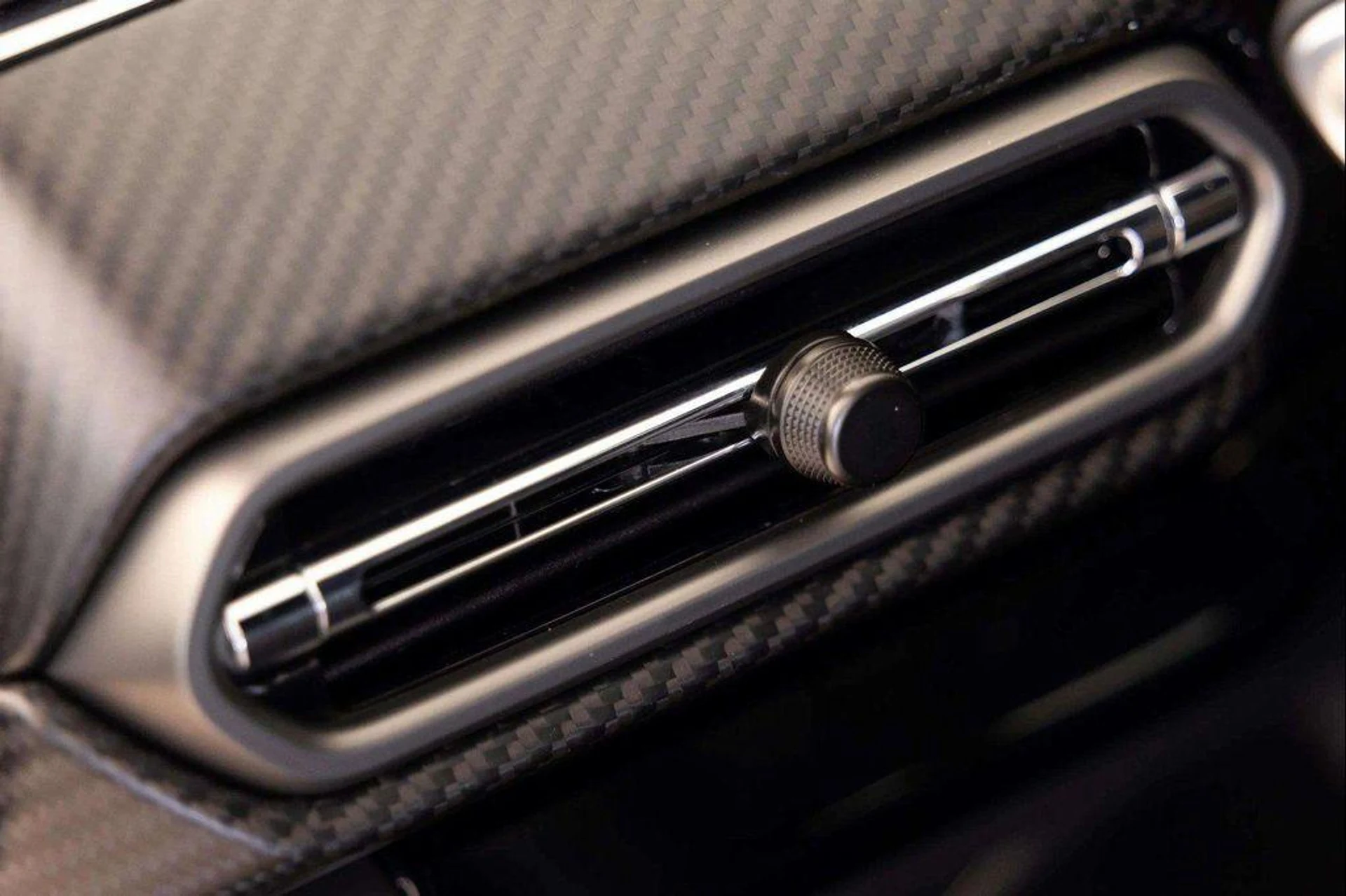 mph025_2731409587_Kybc_B_Av1txs_Ji_Cbzdc86mdjo6q8_389374201b