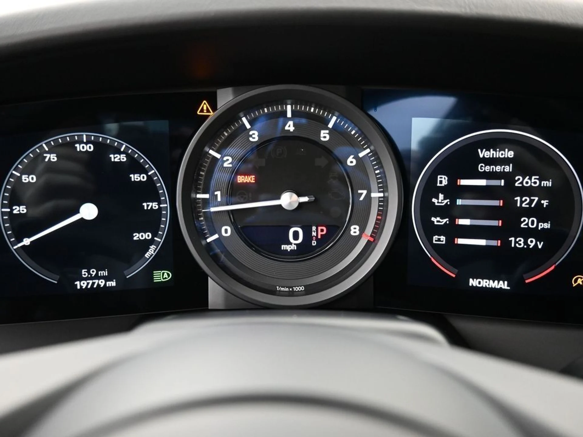 mph025_2733666149_b9048287abc97635f10e6d5dd9c48f60_01039ebbcb