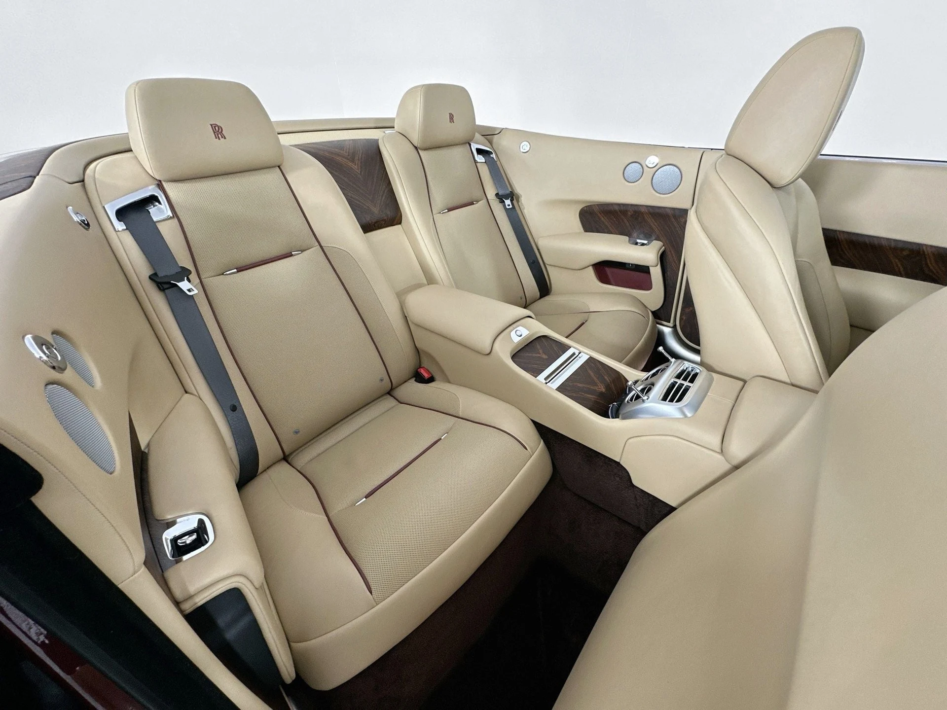mph025_2742984398_26_4a4010d653