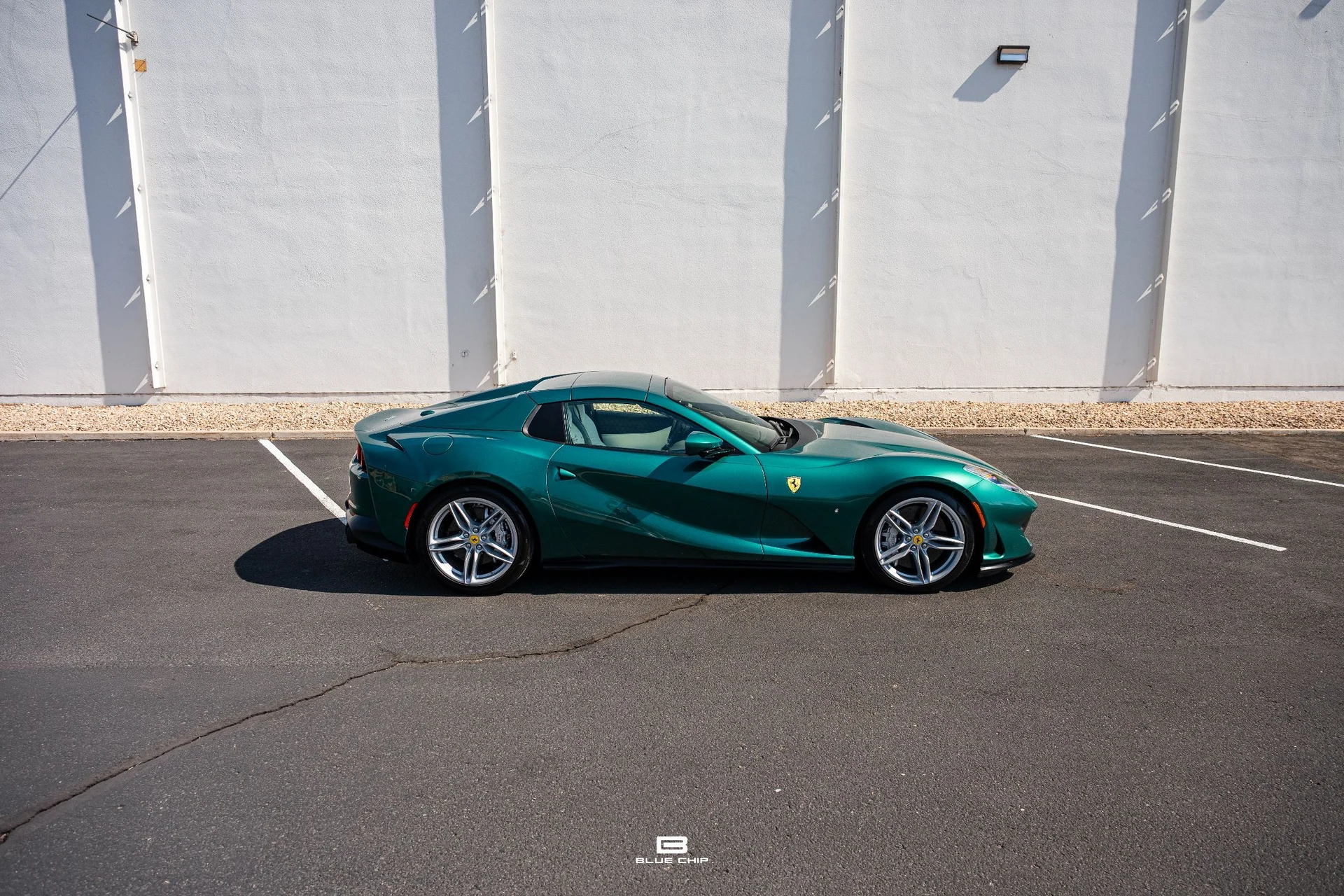 mph025_2761327963_6a612ffeabeb71e55e65c132_23798_202022_20_Ferrari_20812_20_GTS_20_Verde_20_British_26_0301605b73