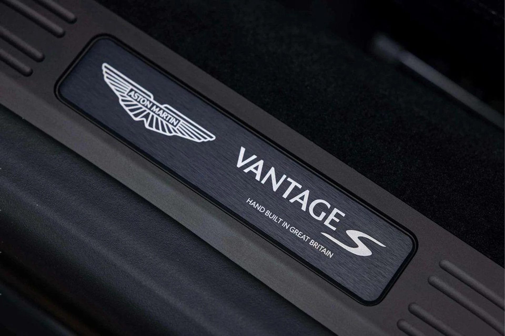 mph025_276403230_7_R_Nv_WC_Fpmm_AMA_1yi_X_Io_Np_NXM_M0_3b42cbcd5f