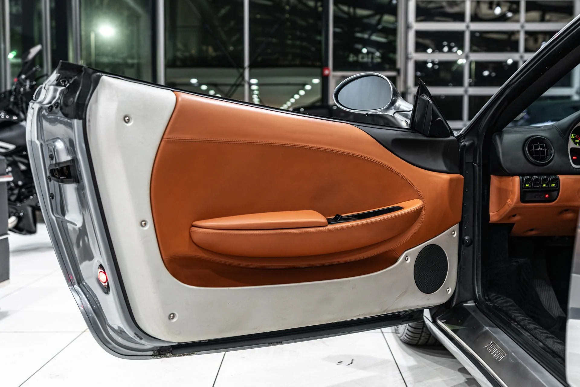 mph025_2768887483_13123_p26_l_65ac180ab5