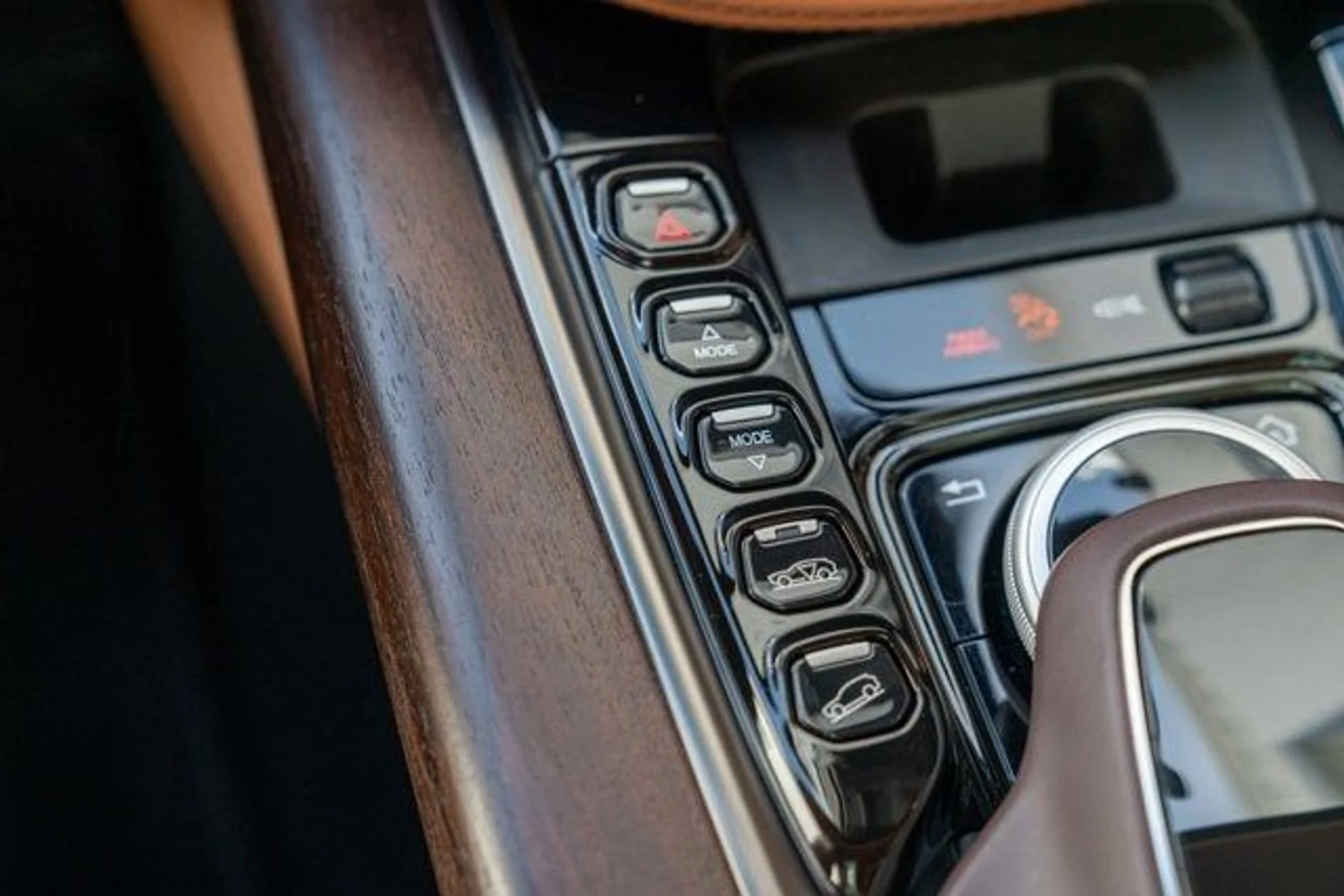 mph025_2775483095_26_4618da5318