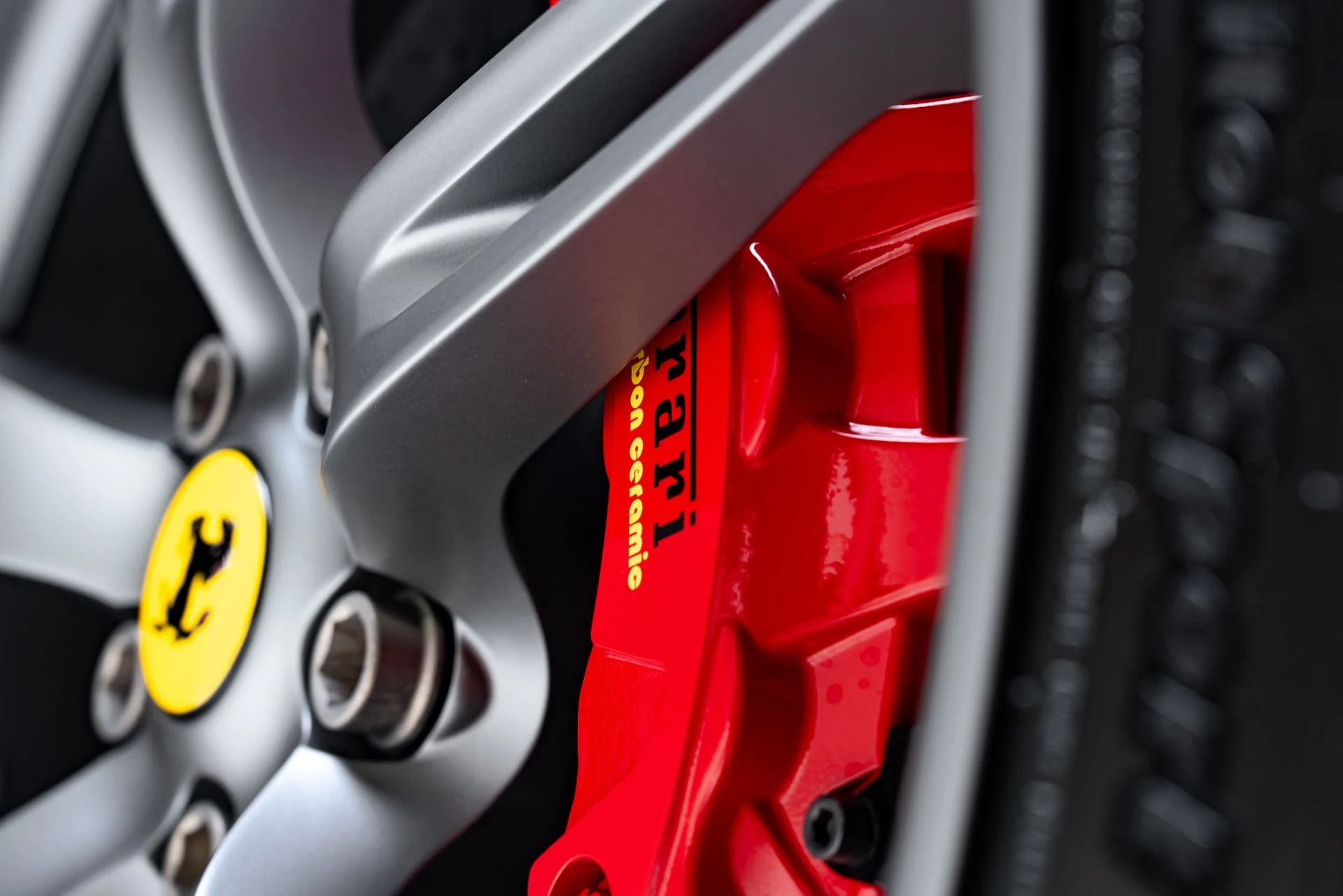 mph025_2780691630_Used_2015_Ferrari_458_Speciale_1777334454_2cb9c1842c
