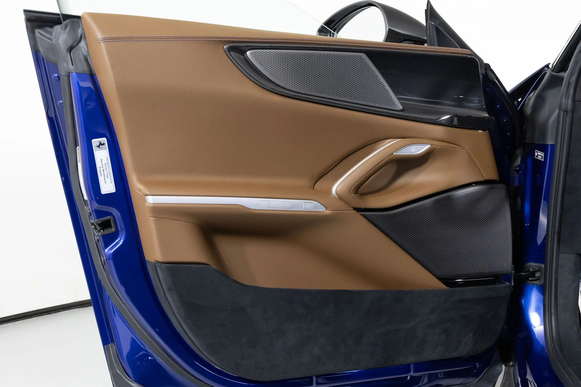 mph025_2788478854_cecba940c8e4468ba90a4bf4e32f32c2_455668a148