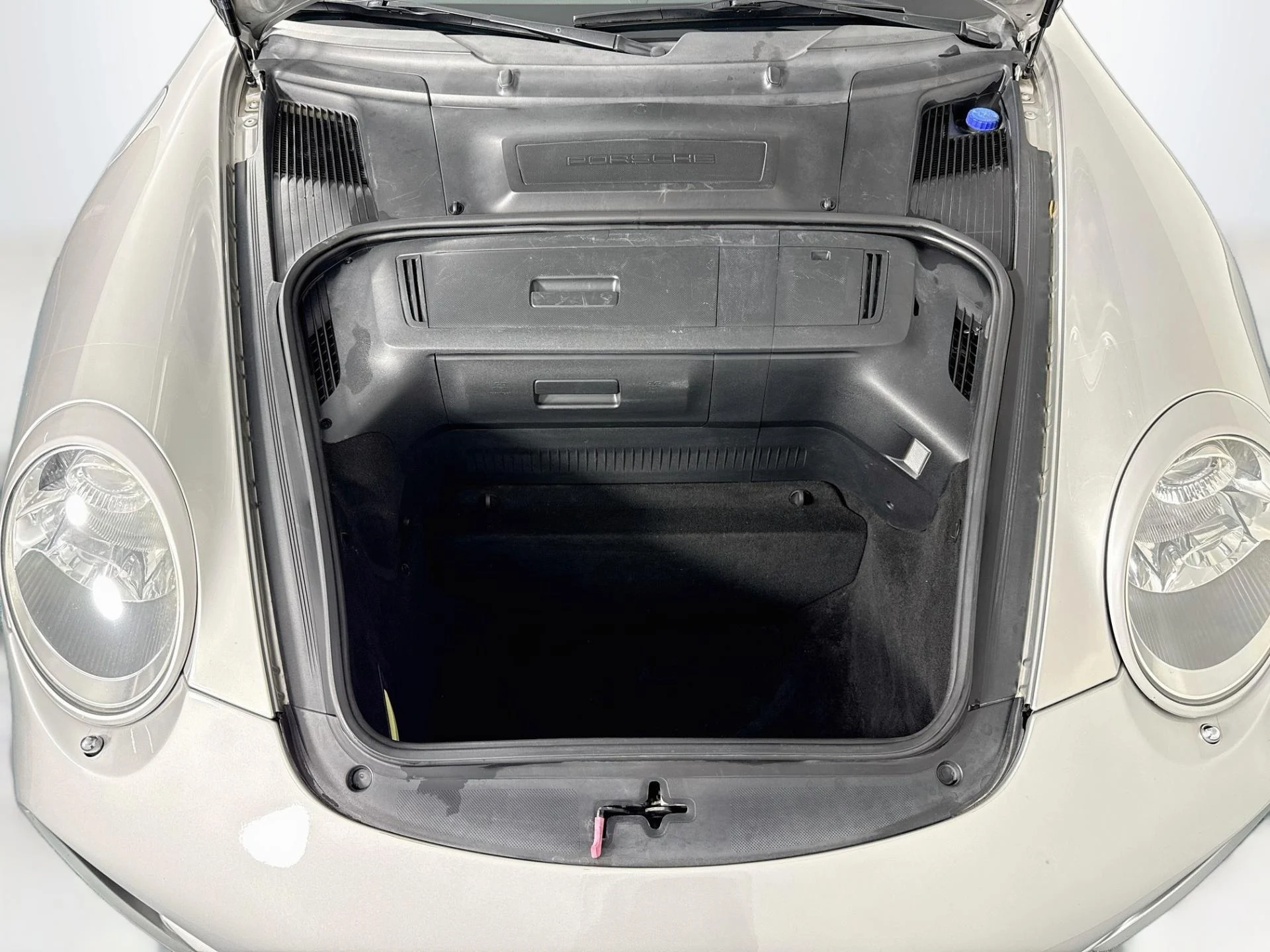 mph025_2793181206_Used_2006_Porsche_911_Carrera_S_1789504165_9f5adb94d3