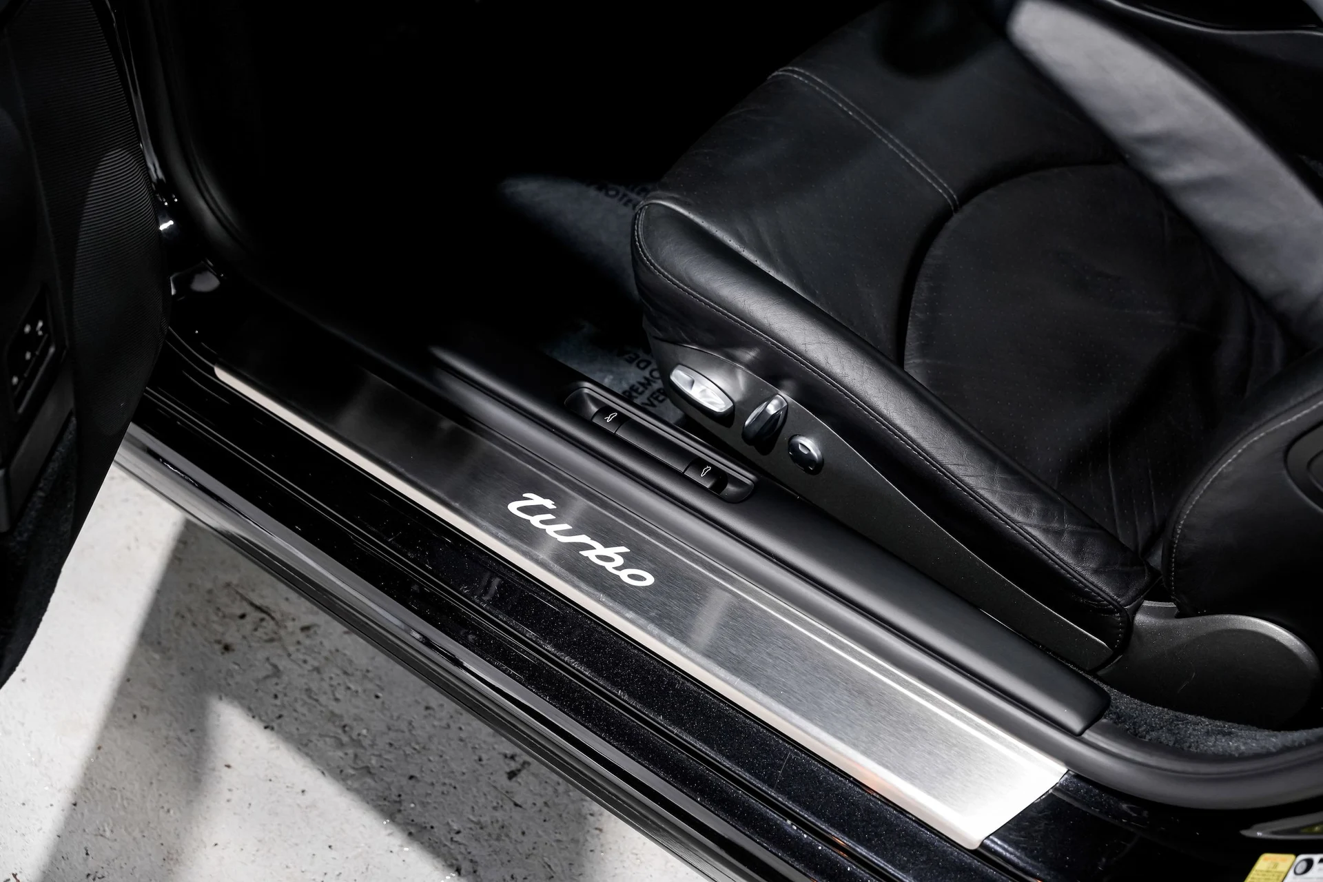 mph025_2798746703_4c3b51d5c1187ba368e31a28dafdec19x_491e09698d