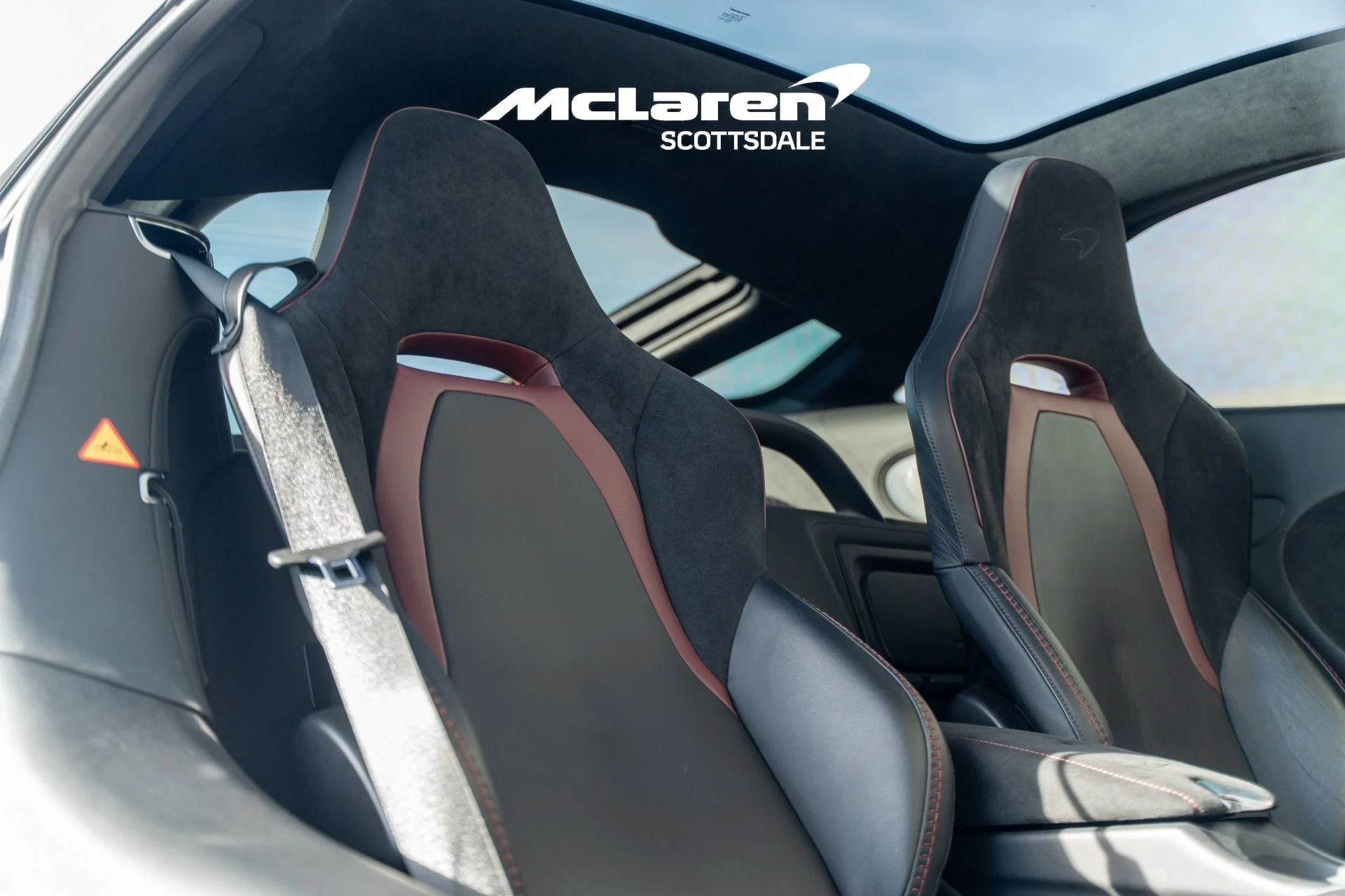 mph025_2810484434_Used_2023_MCLAREN_GT_1766275464_ad2fe3d048