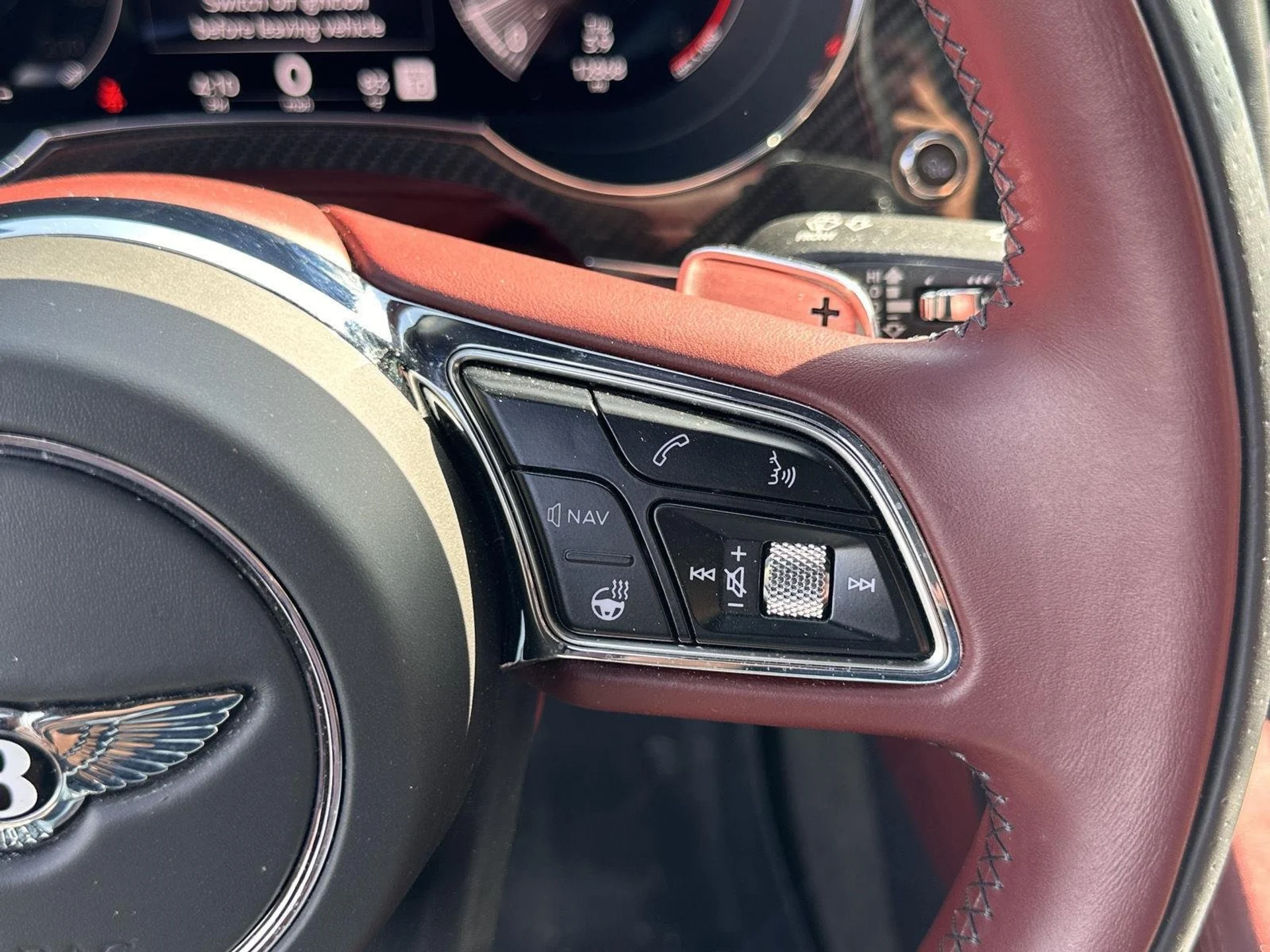 mph025_2819086693_35690af5639146a5e9003806770301cb_a899136eae