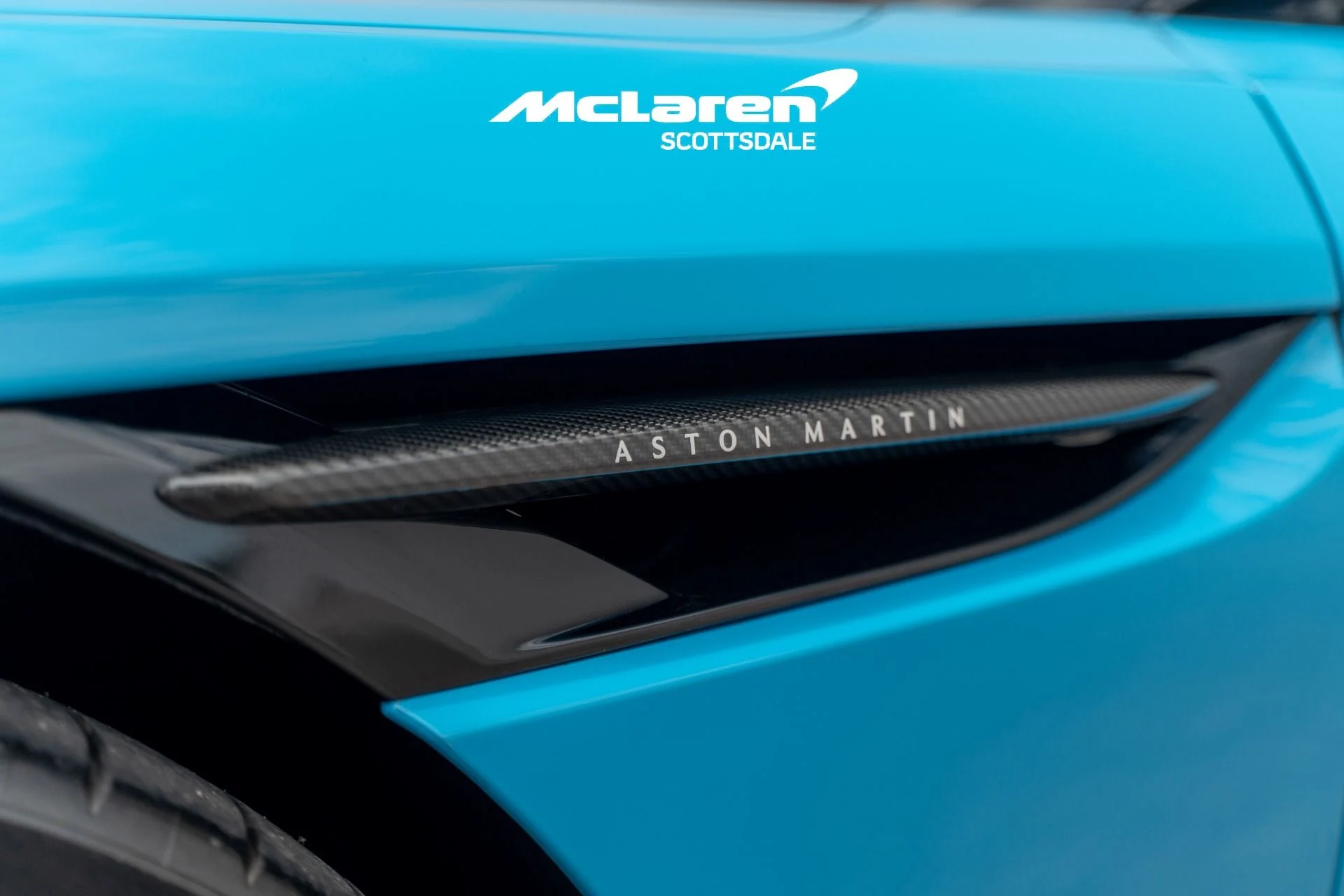 mph025_2823086500_Used_2024_ASTON_MARTIN_DB_12_V8_1782495312_b5ac7628ea