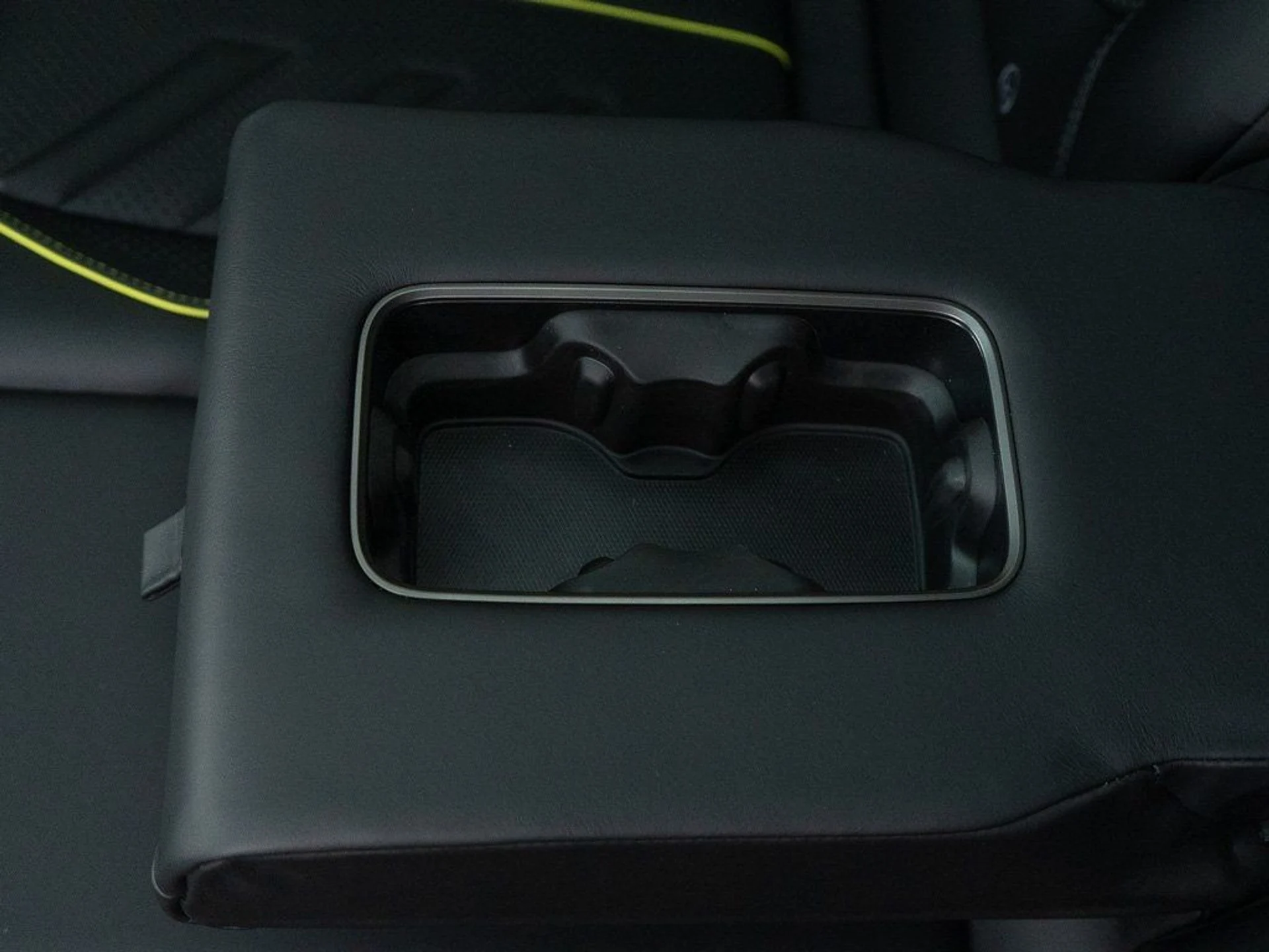 mph025_2823719304_975b778cd1f8dcb6b3ddbfdffad43605_f6f9966949