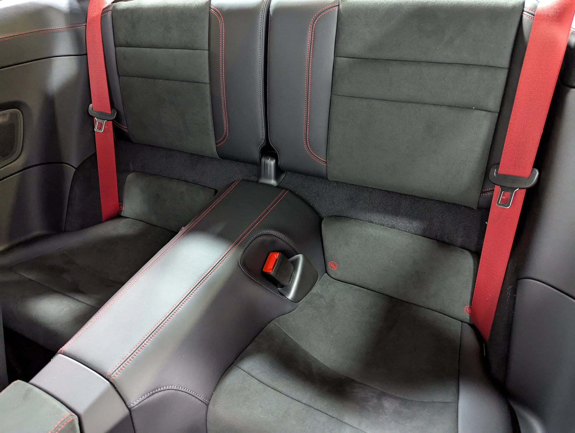 mph025_2825561645_da5800f8efc74afb4e56d2e7b7cd107f_a39afd8cff