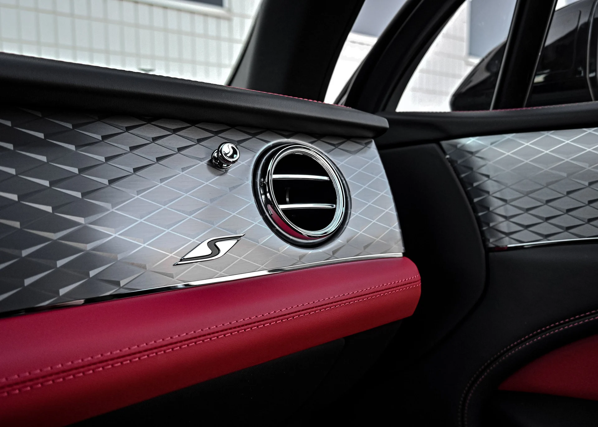 mph025_283733058_e6701e3b_45e7_4a42_8735_1f8ee1291045_bfcf6dd630