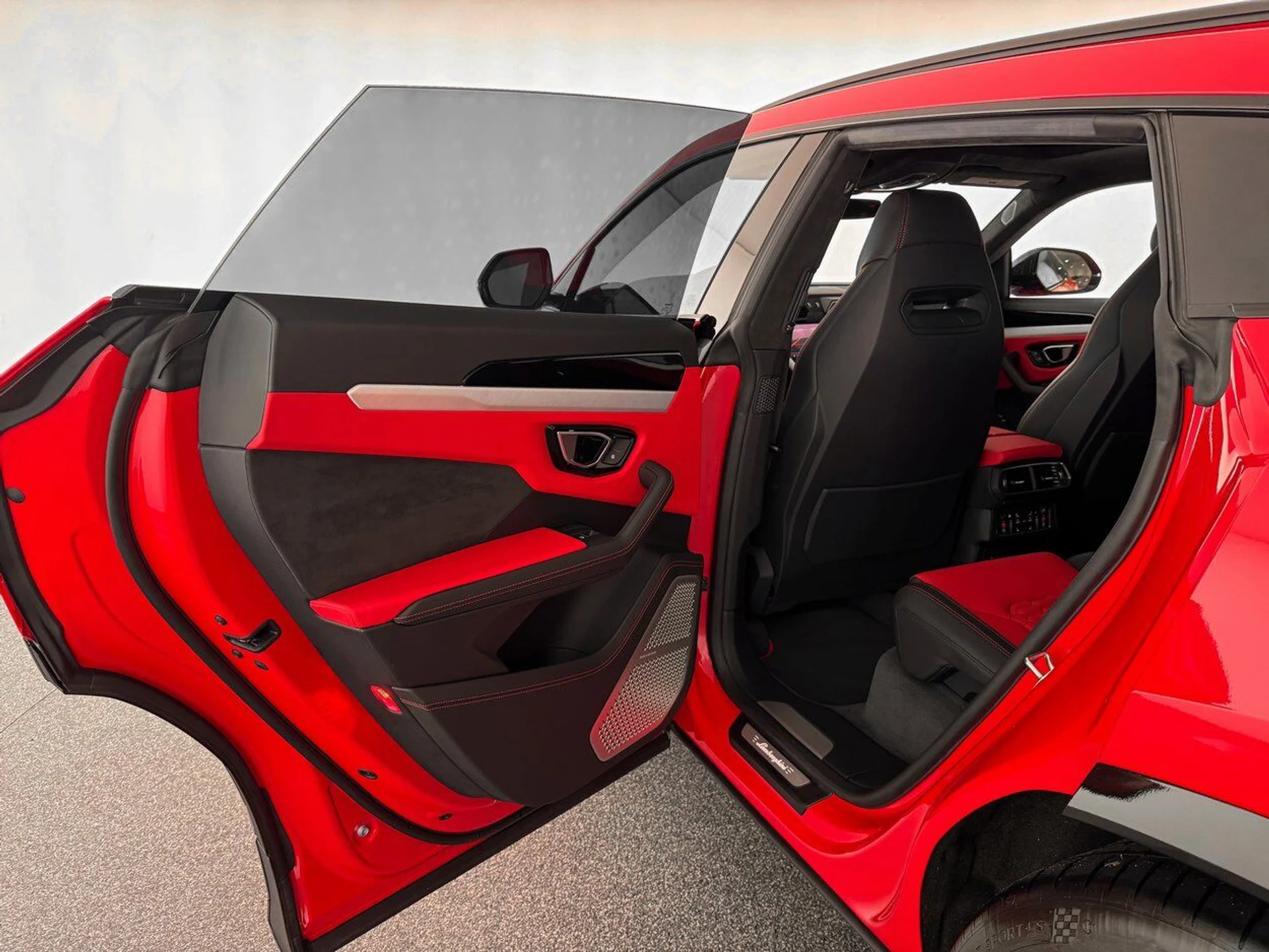 mph025_284505092_4b8acc7834281940ff6e7a74038f57e1_045091b220