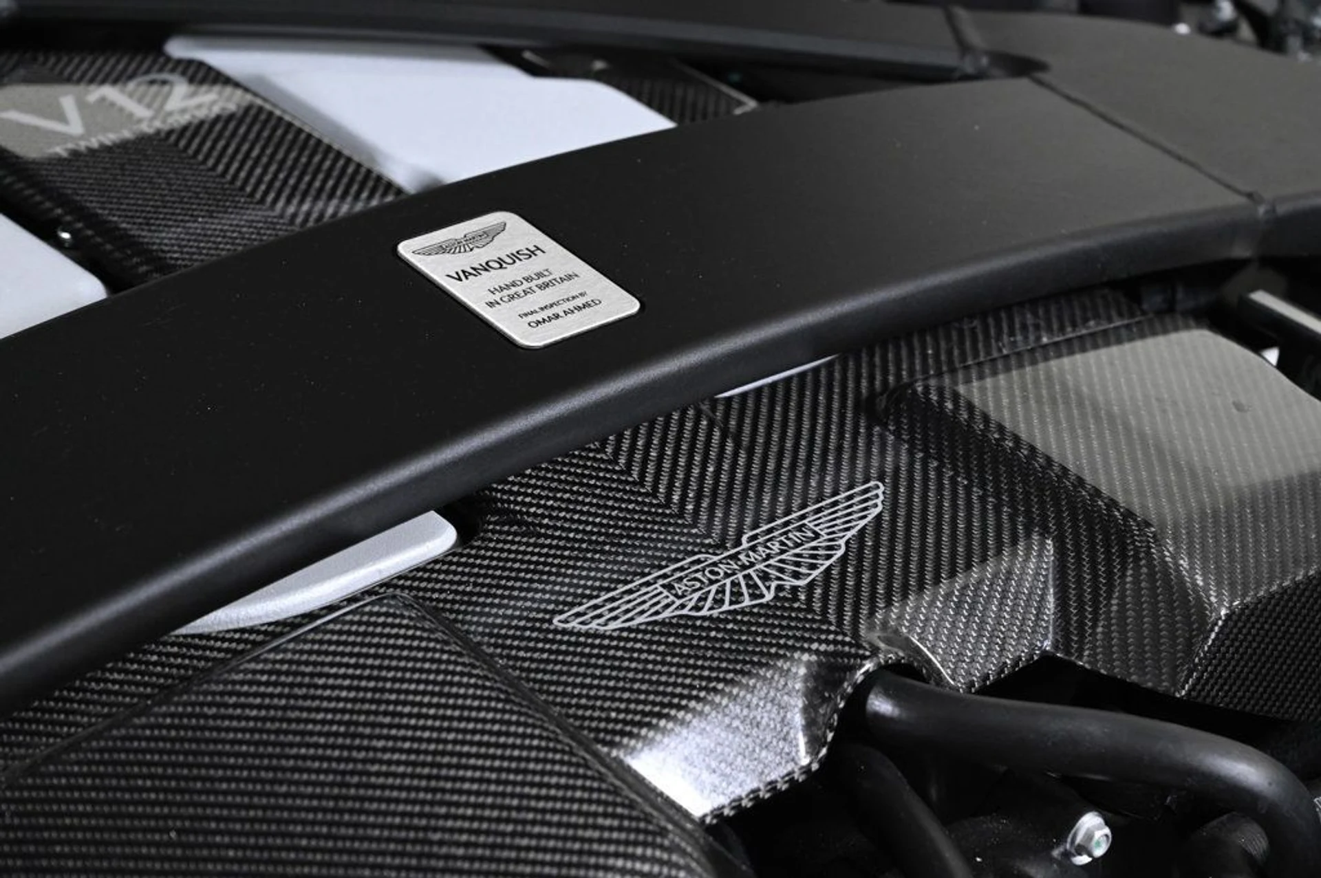 mph025_2845653473_new_2026_aston_martin_vanquish_volante_11350_22936963_25_1024_87f338c973